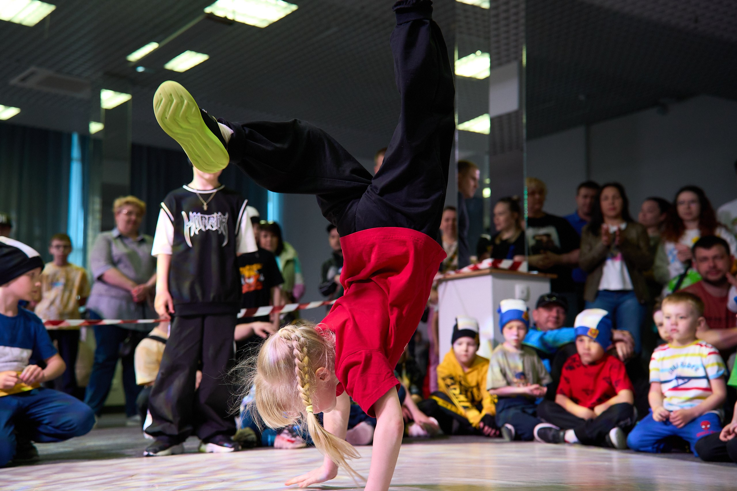 Breaking class battle 2024. Концертный фотограф в Перми, Москве и Екатеринбурге Максим Шибаков