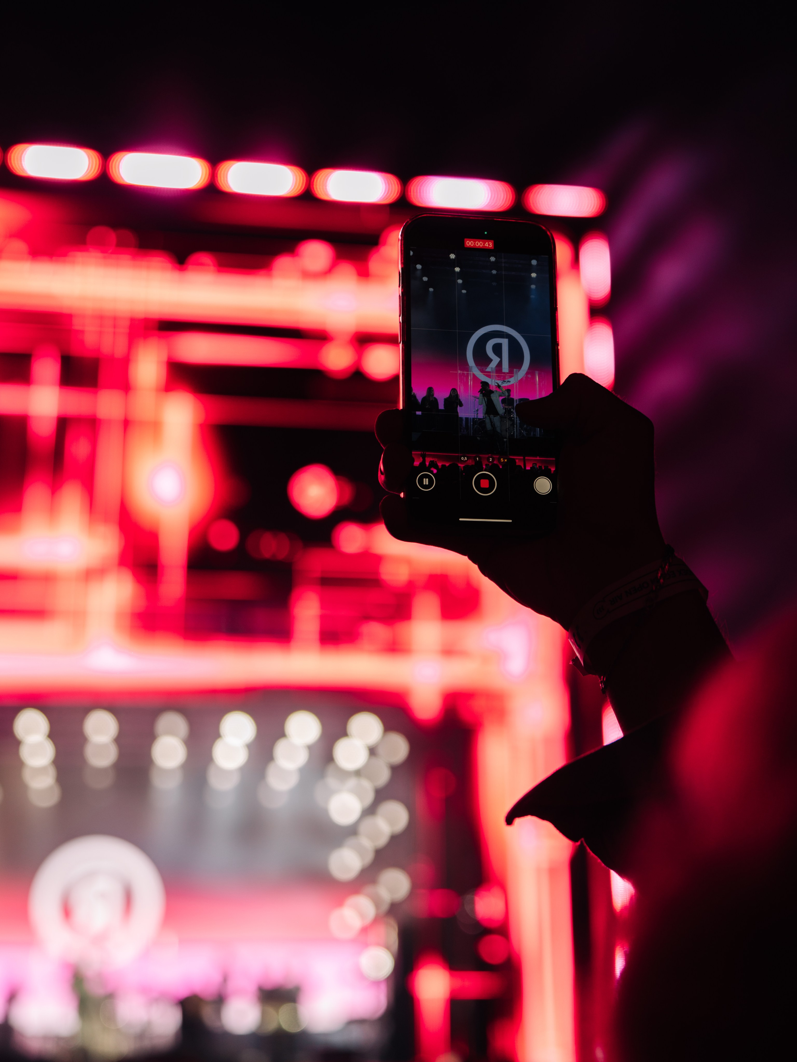 YANDEX ECOM STAGE, FORMATE. @tomrus: Рустам Шагиморданов — фотограф