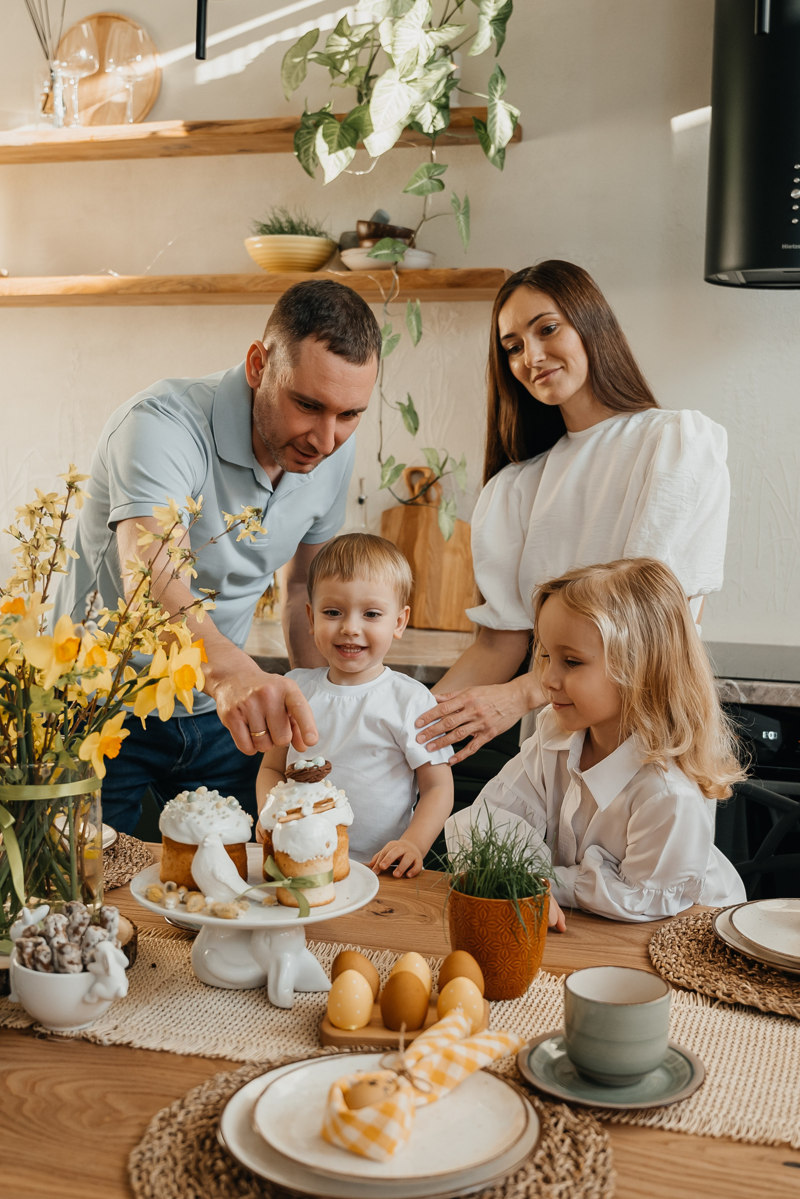 Семейная пасхальная фотосессия. Семейный и детский фотограф Кущ Наташа