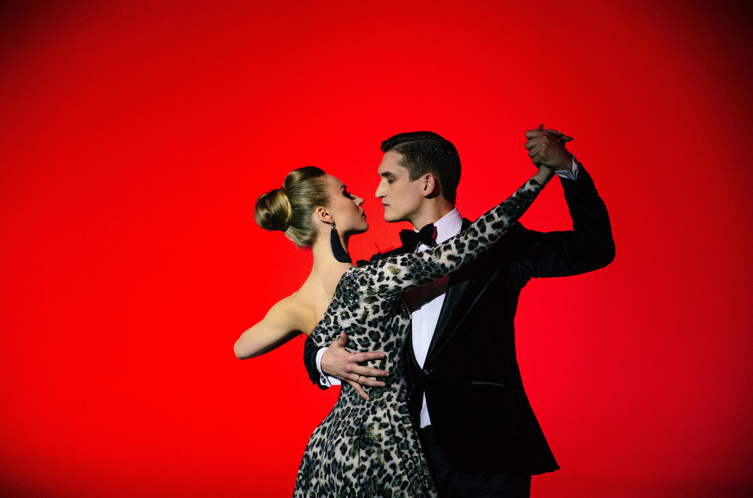 Backstage для @ADORNOS_CENTER. Петр Гуторов. Фотограф Москва