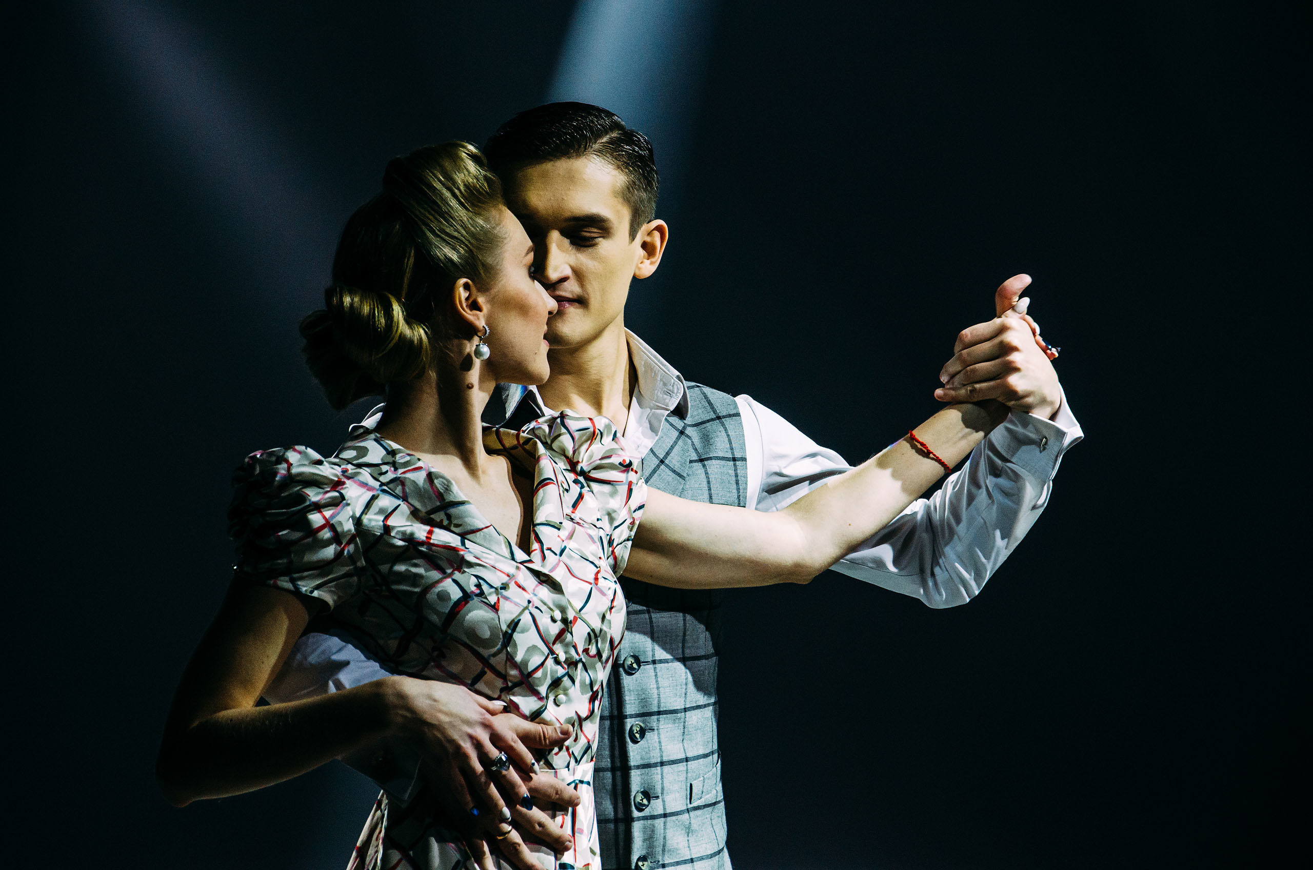 Backstage для @ADORNOS_CENTER. Петр Гуторов. Фотограф Москва