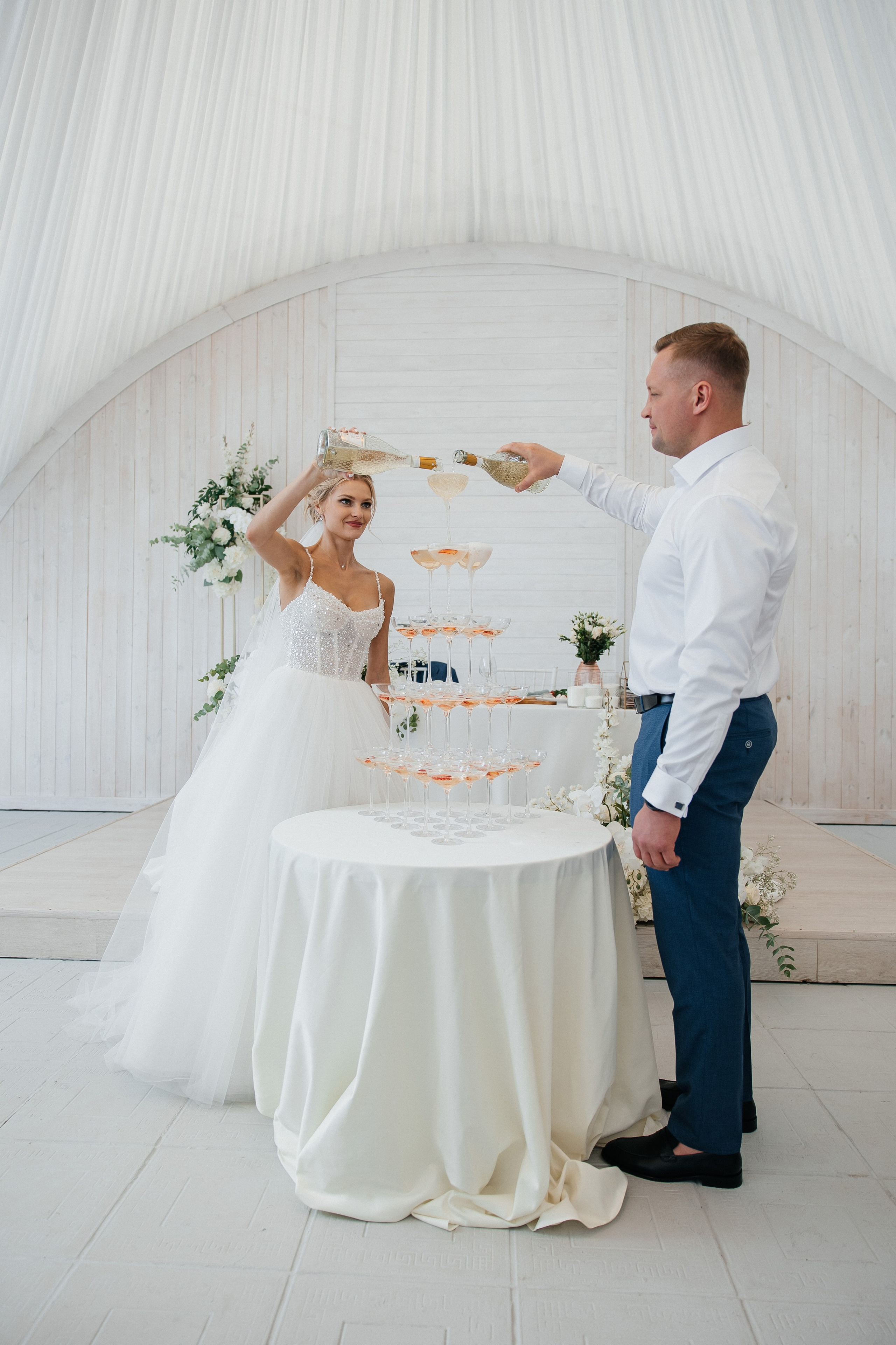 Фото и видеосъемка на свадьбу пакетом услуг. Фотограф, видеограф на свадьбу в Москве Никита Назаров