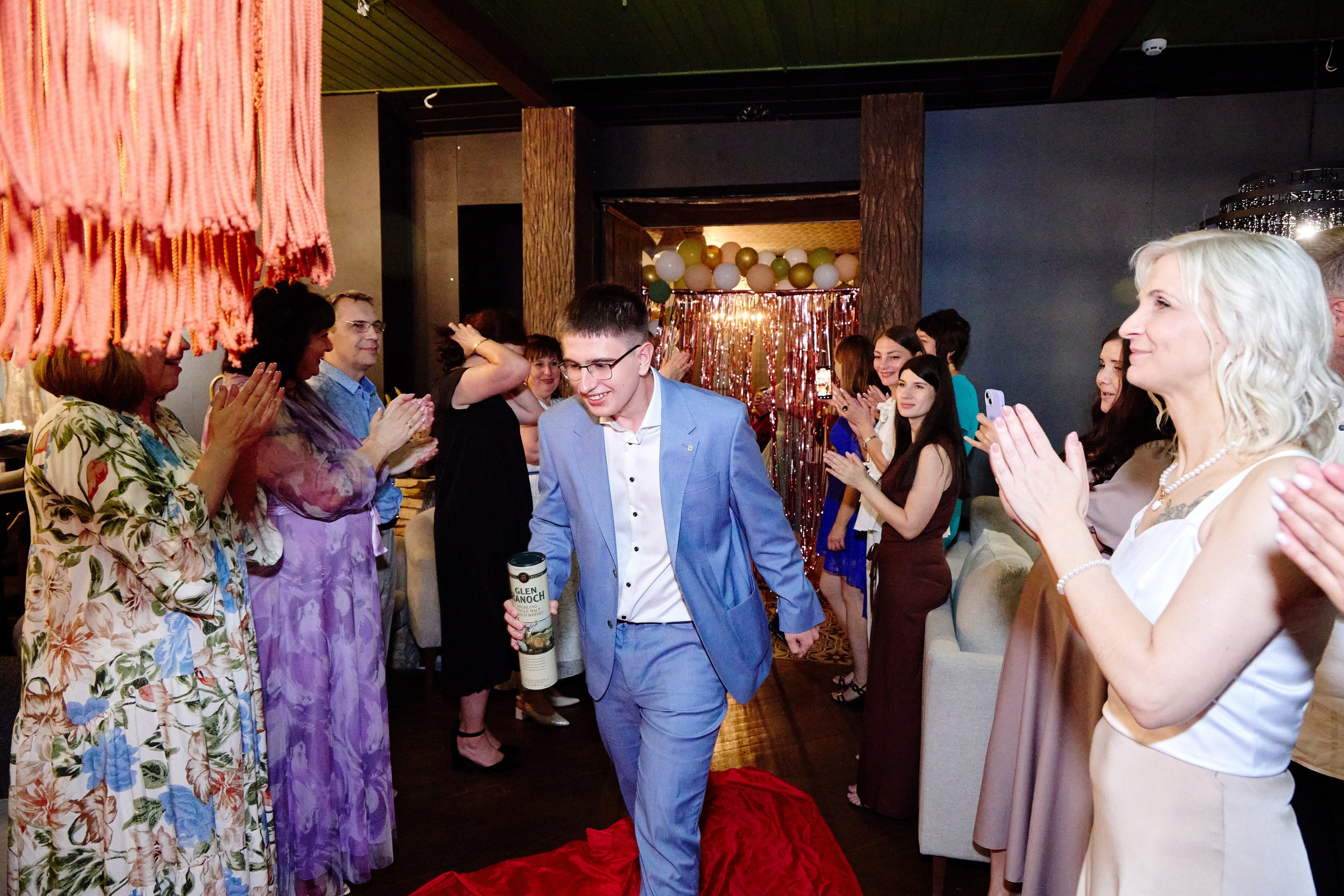 Выпускной 35 Сош. Фотограф Выпускные альбомы Таганрог Сергей Коробченко