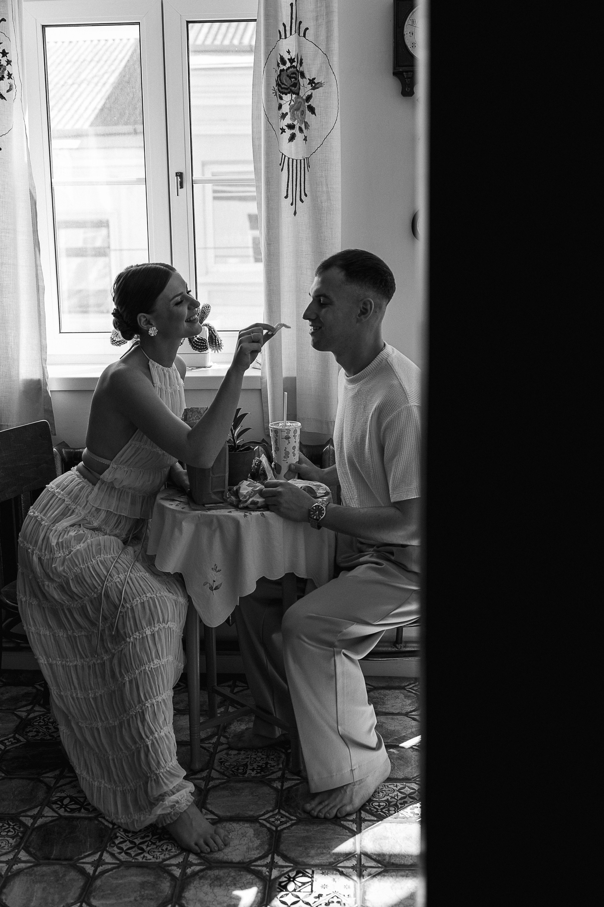 Свадьба в ретро-квартире. Свадебный и семейный фотограф Виолетта Сидельникова. Краснодар, Россия, Беларусь, Европа