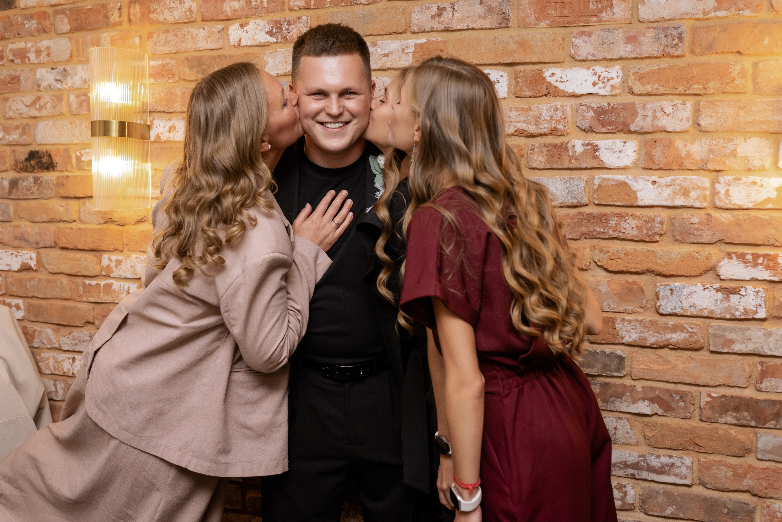 Антон и Полина. Свадебный фотограф в Перми и Пермском крае Алена Мартынова