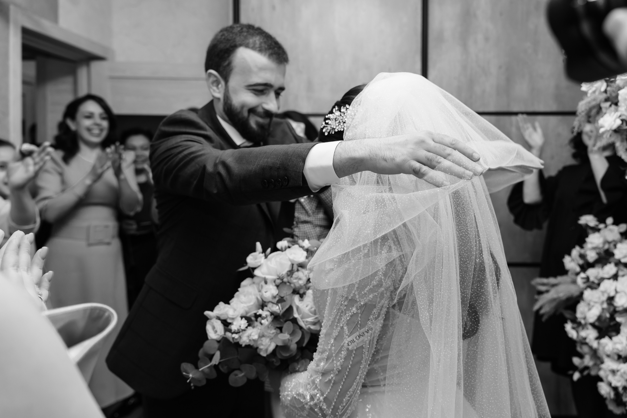 Арман и Ина. Свадебный фотограф Красноярск Вязьминова Мария