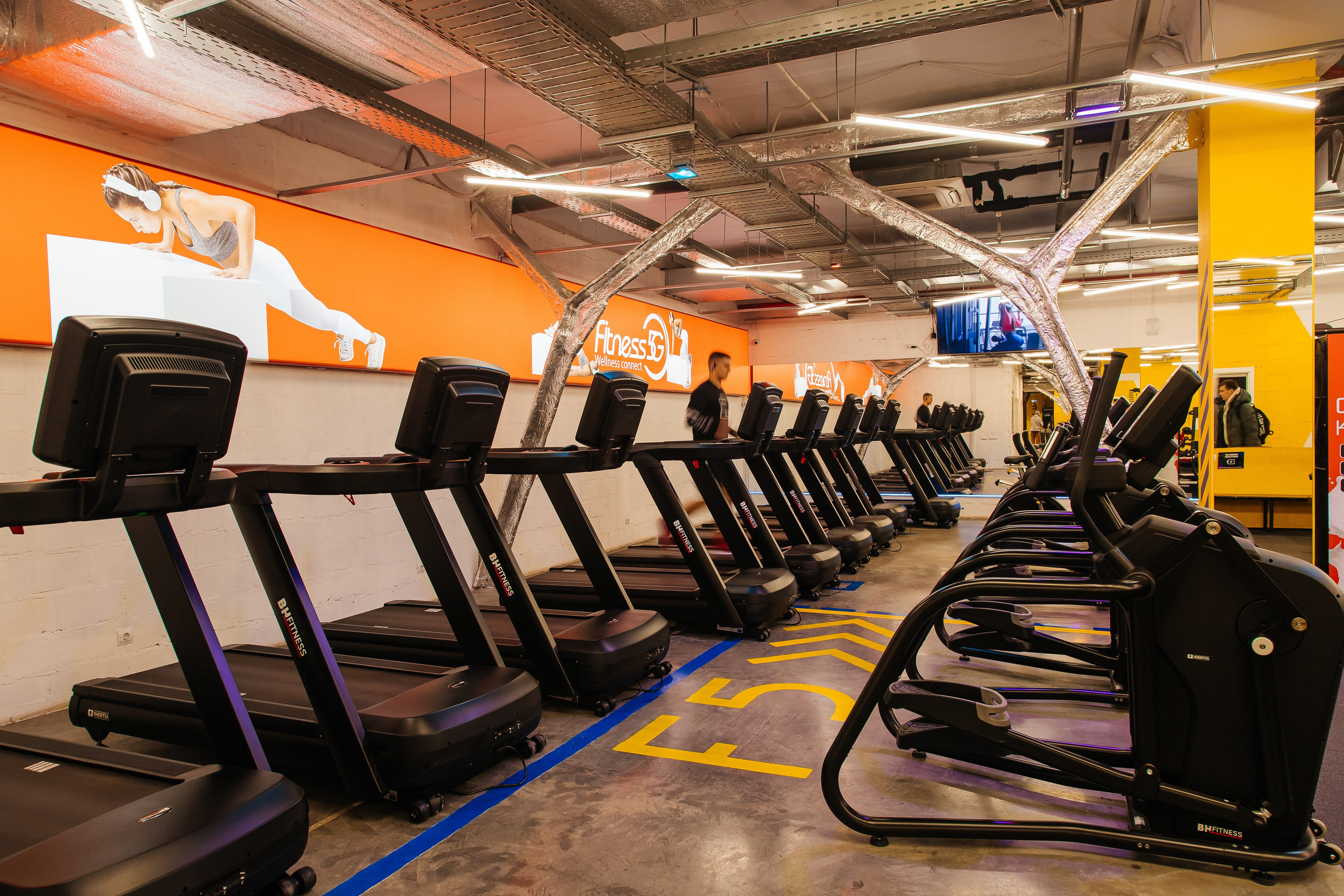 Тренажерный зал. Креативный и женский Фотограф Омске Наталья Лебедева