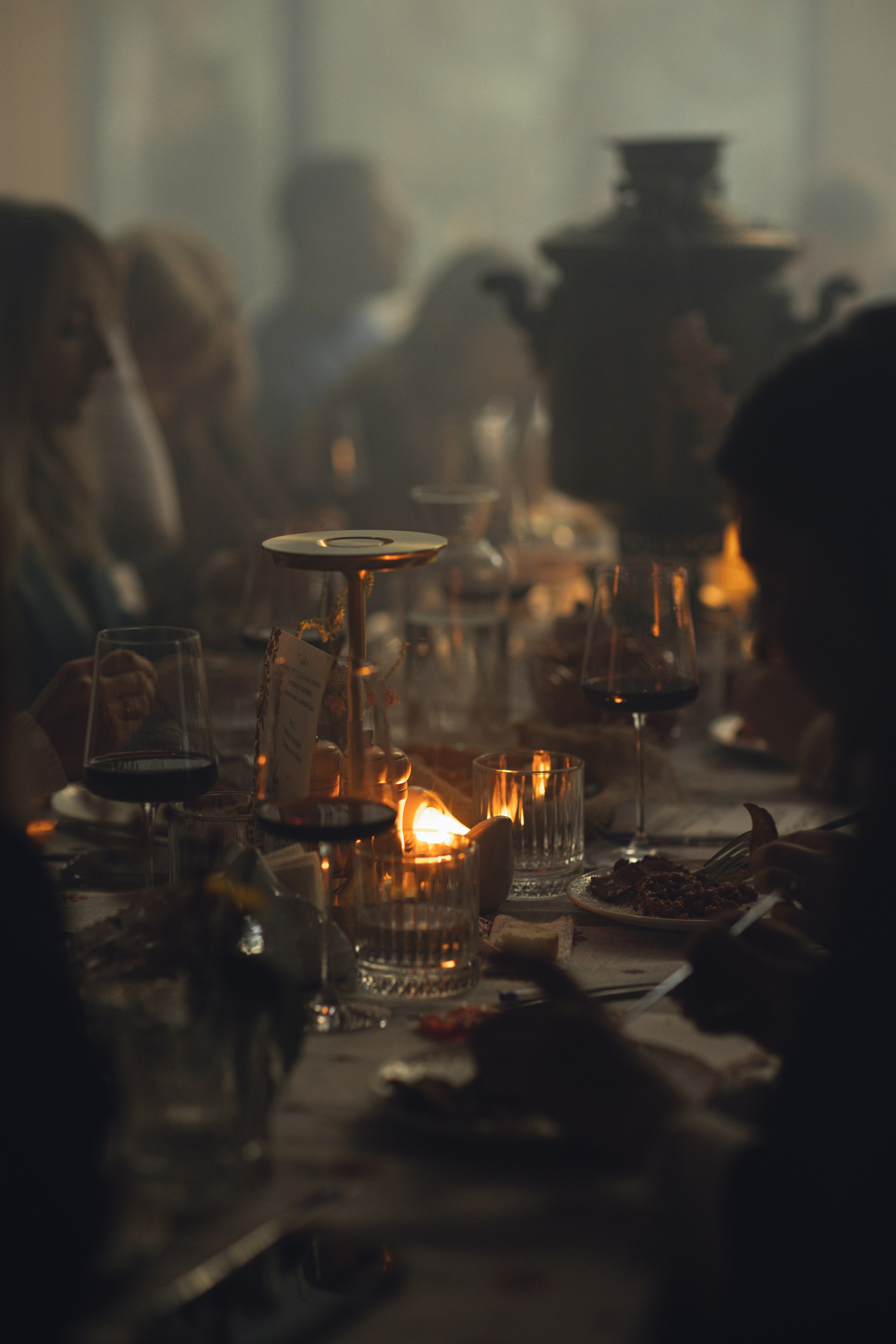 Званый ужин от гастрокафе «Sentori». Свадебные фотографы в г. Сургут Маркова Наталья и Замахина Елена