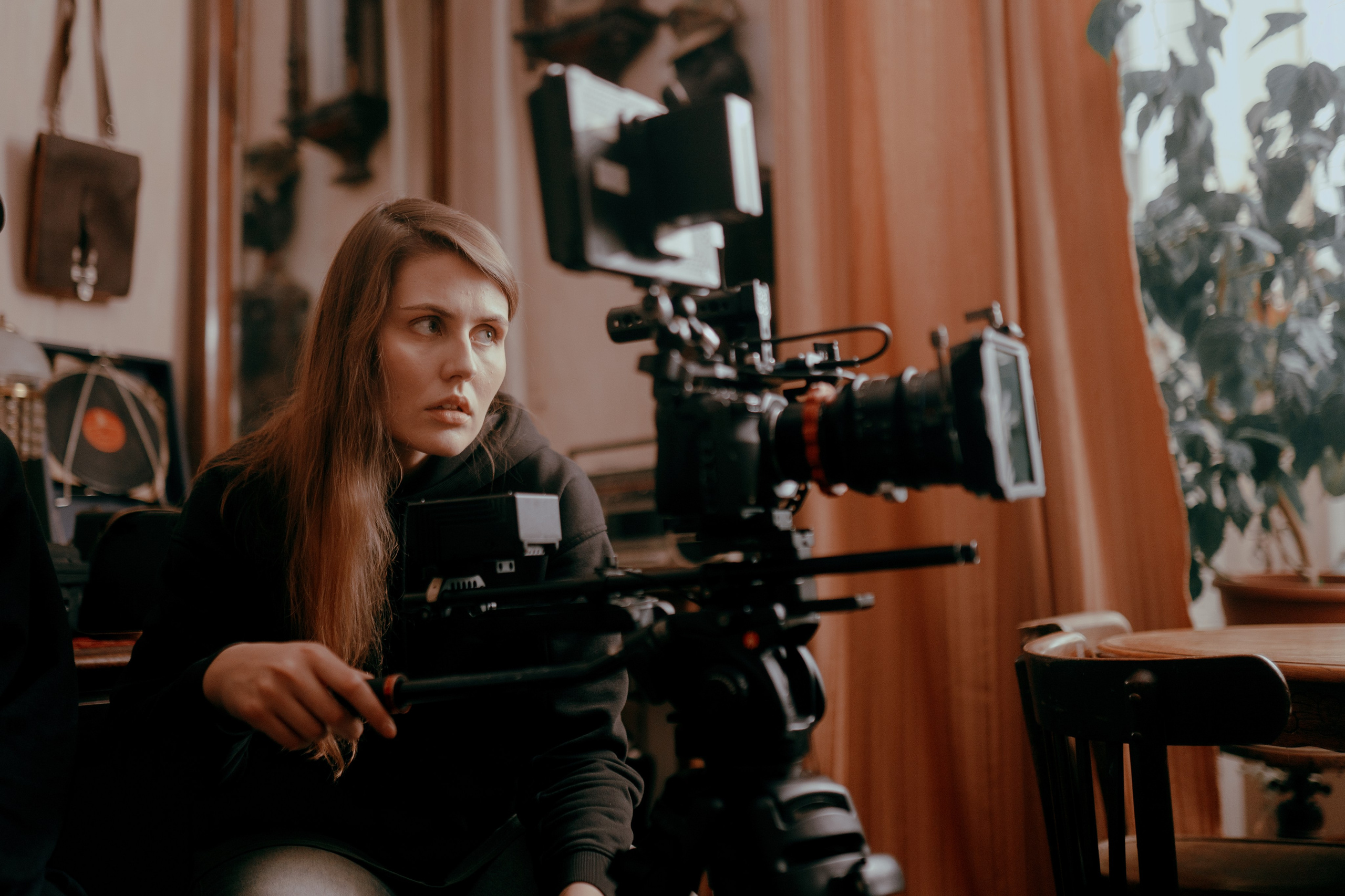 Loweliness. Backstage. @tomrus: Рустам Шагиморданов — фотограф