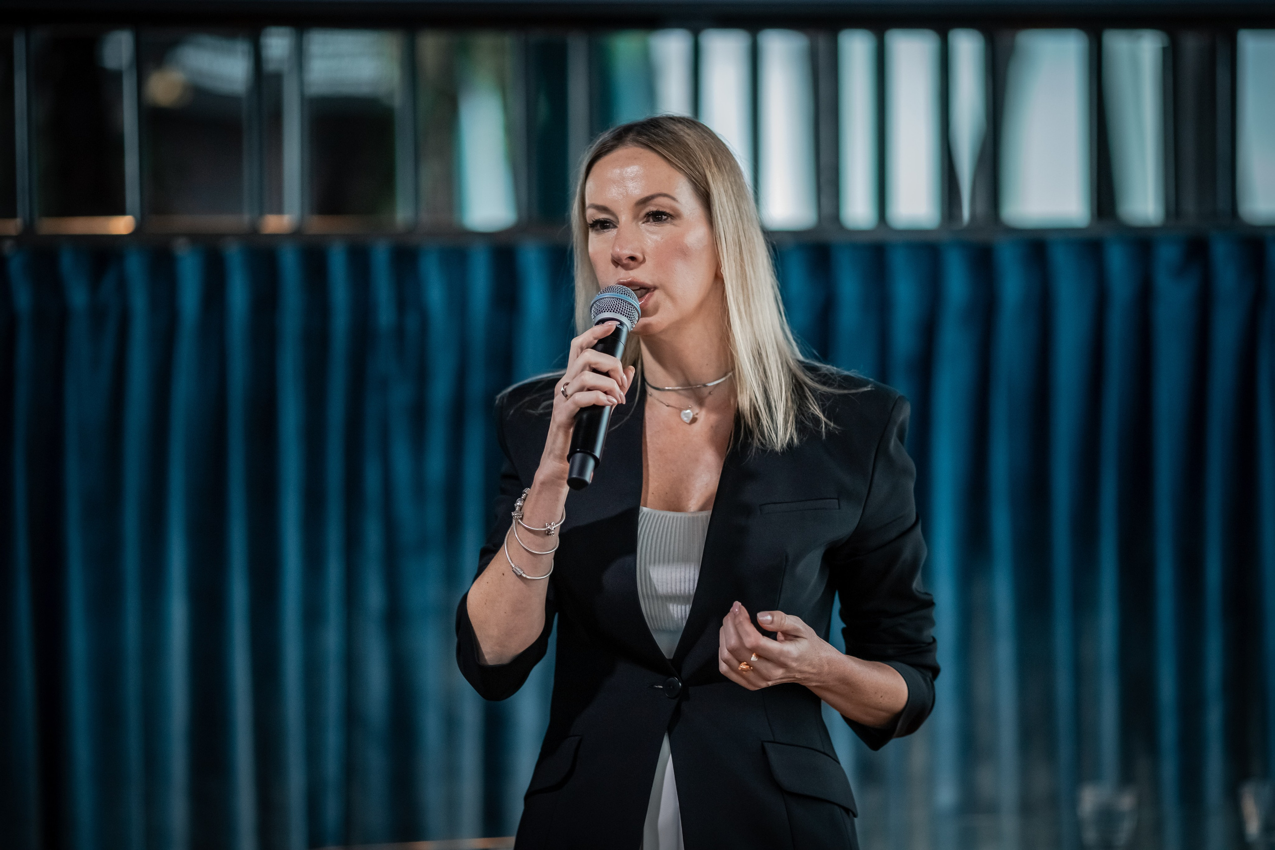 Открытие премиального клуба ABOSS | Ресторан Birds. Фотограф брендов и бизнеса в Москве Алексей Сентюрин