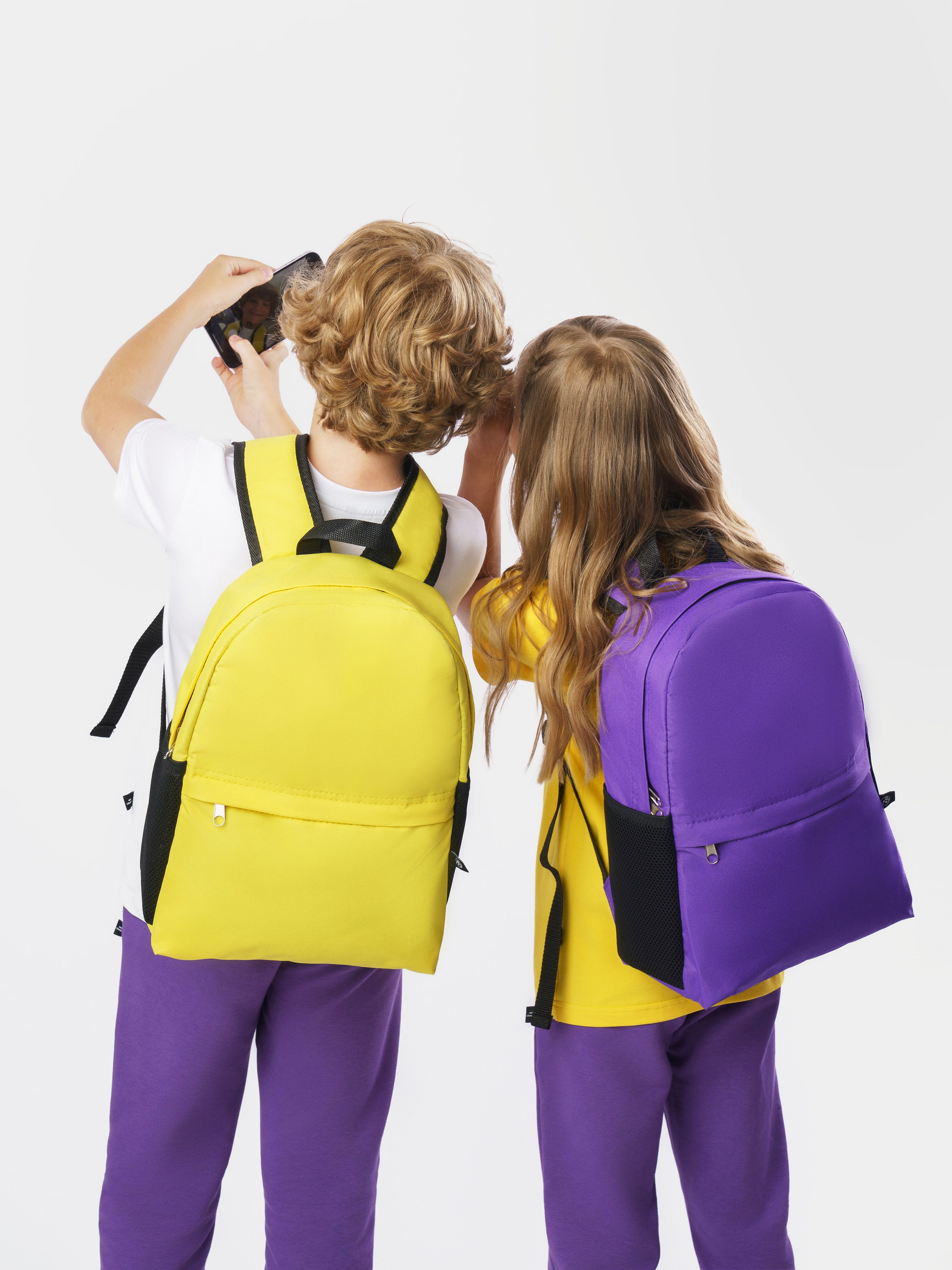 Дети (каталог). KED Production — продакшн из СПб. Создаём фото, видео и контент, который помогает брендам и селлерам продавать больше