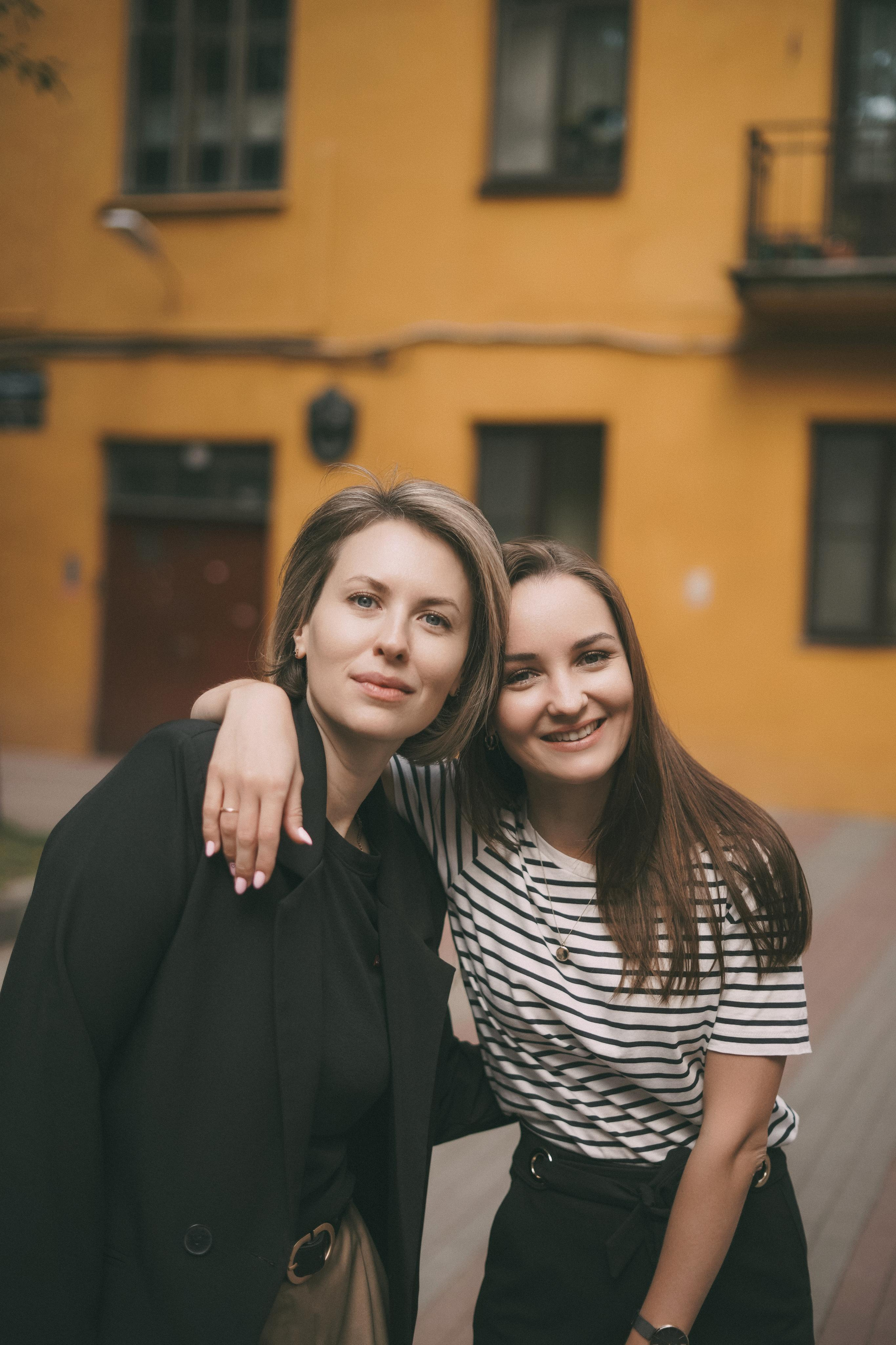 Фотосессия подруг. Семейный и свадебный фотограф в Санкт-Петербурге Соколов| портреты, репортаж, коммерческая съемка