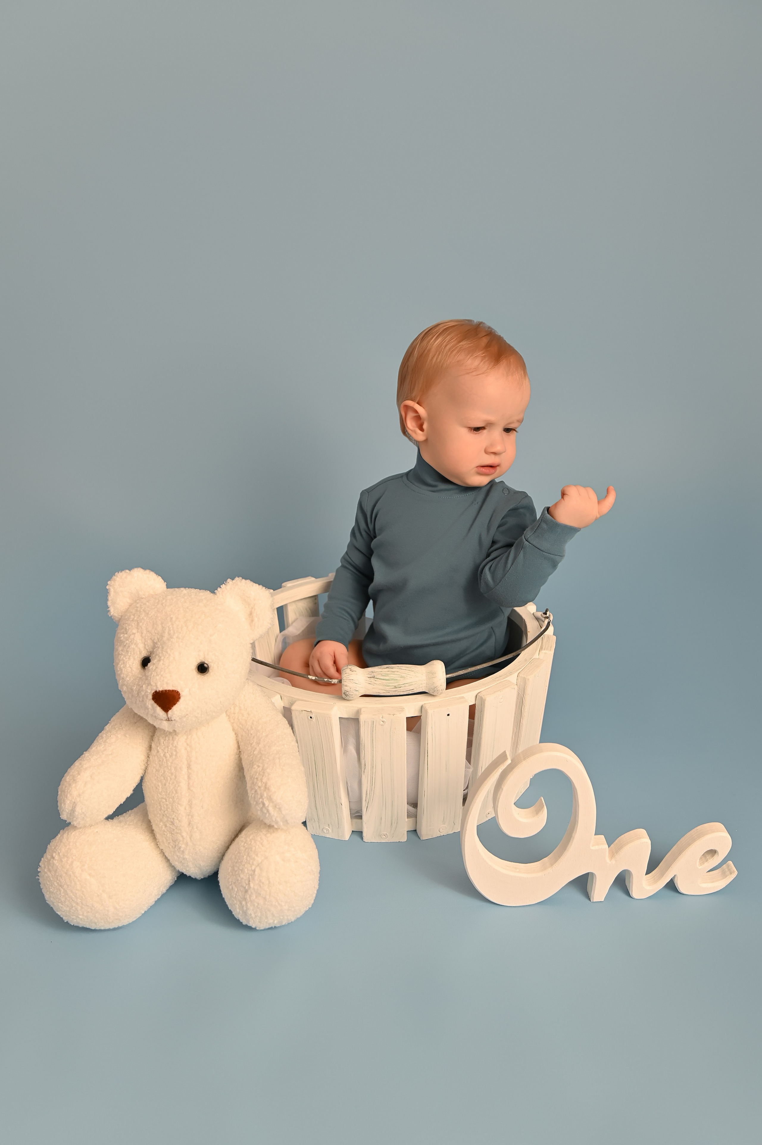 Годик Дениса. Фотограф Новорожденных и семейный Элла Огай г. Сатпаев