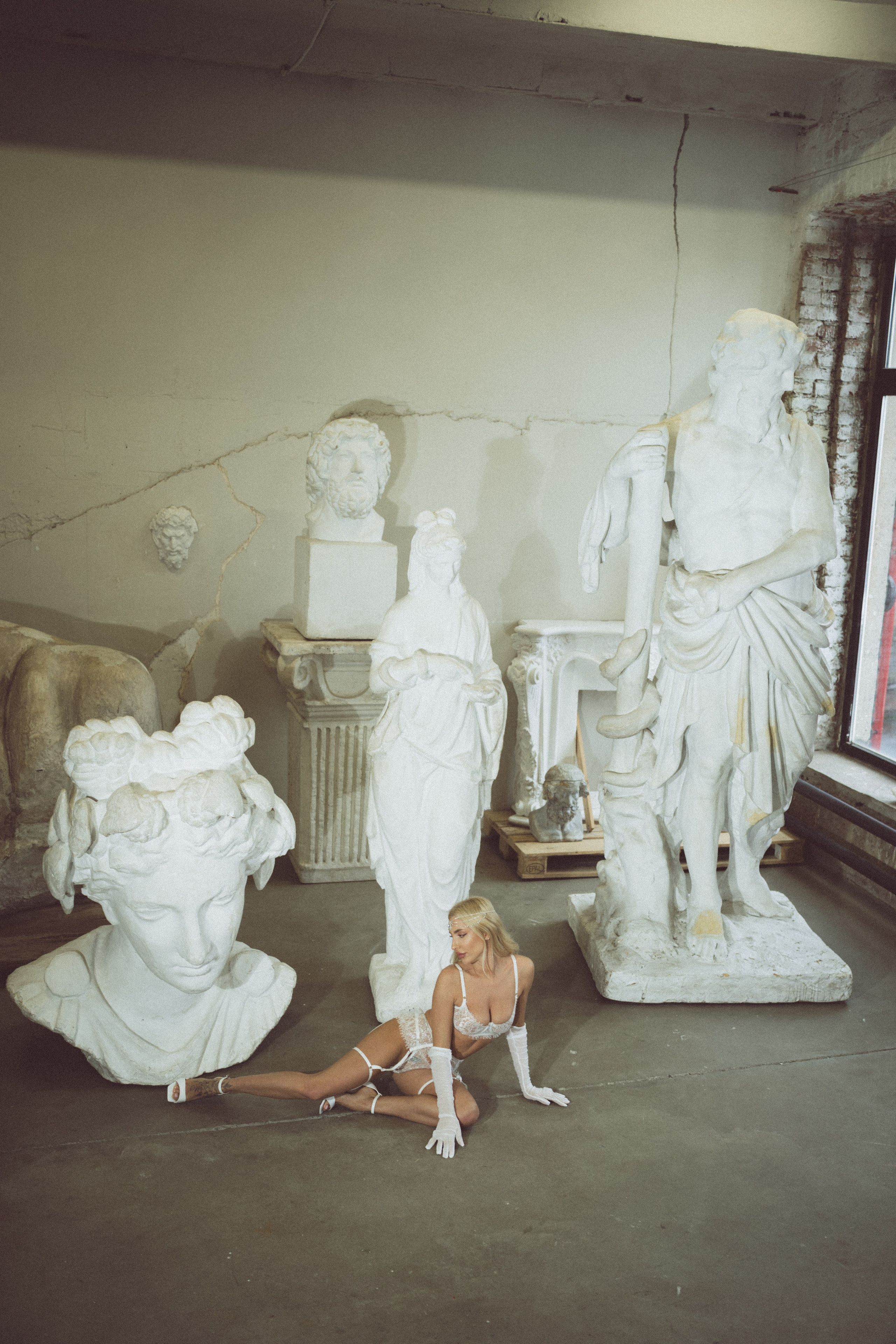 ФОТОСЕСИСИЯ В СТУДИИ ДЛЯ ДЕВУШКИ. Профессиональный фотограф, Санкт-Петербург — Виктория Богомолова