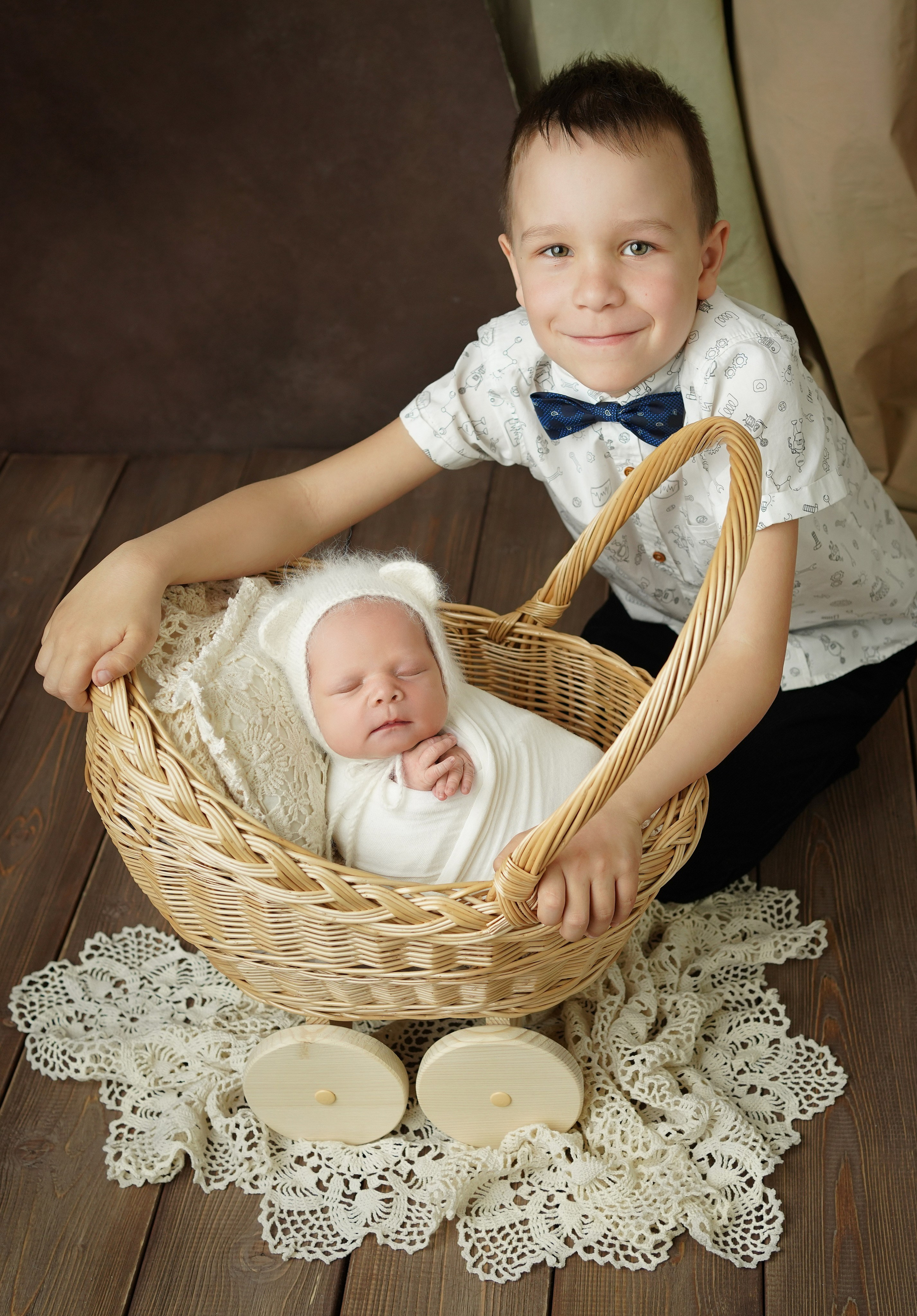Кокон. Детский фотограф и фотограф новорожденных в Калининград Оксана Иваний