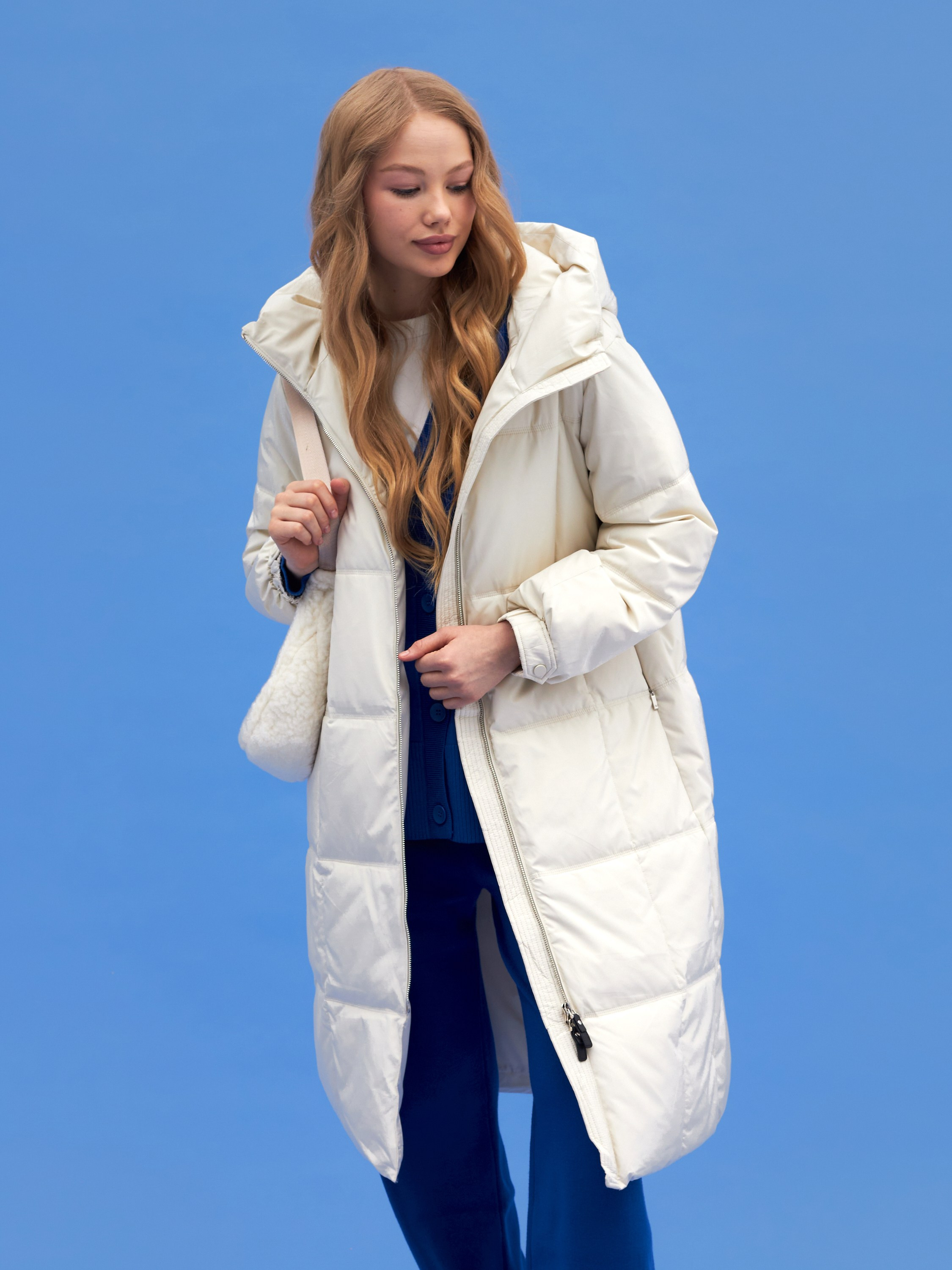 Пуховики. Фотограф Екатеринбург Анастасия Жерновская | Маркетплейсы и нейрофото