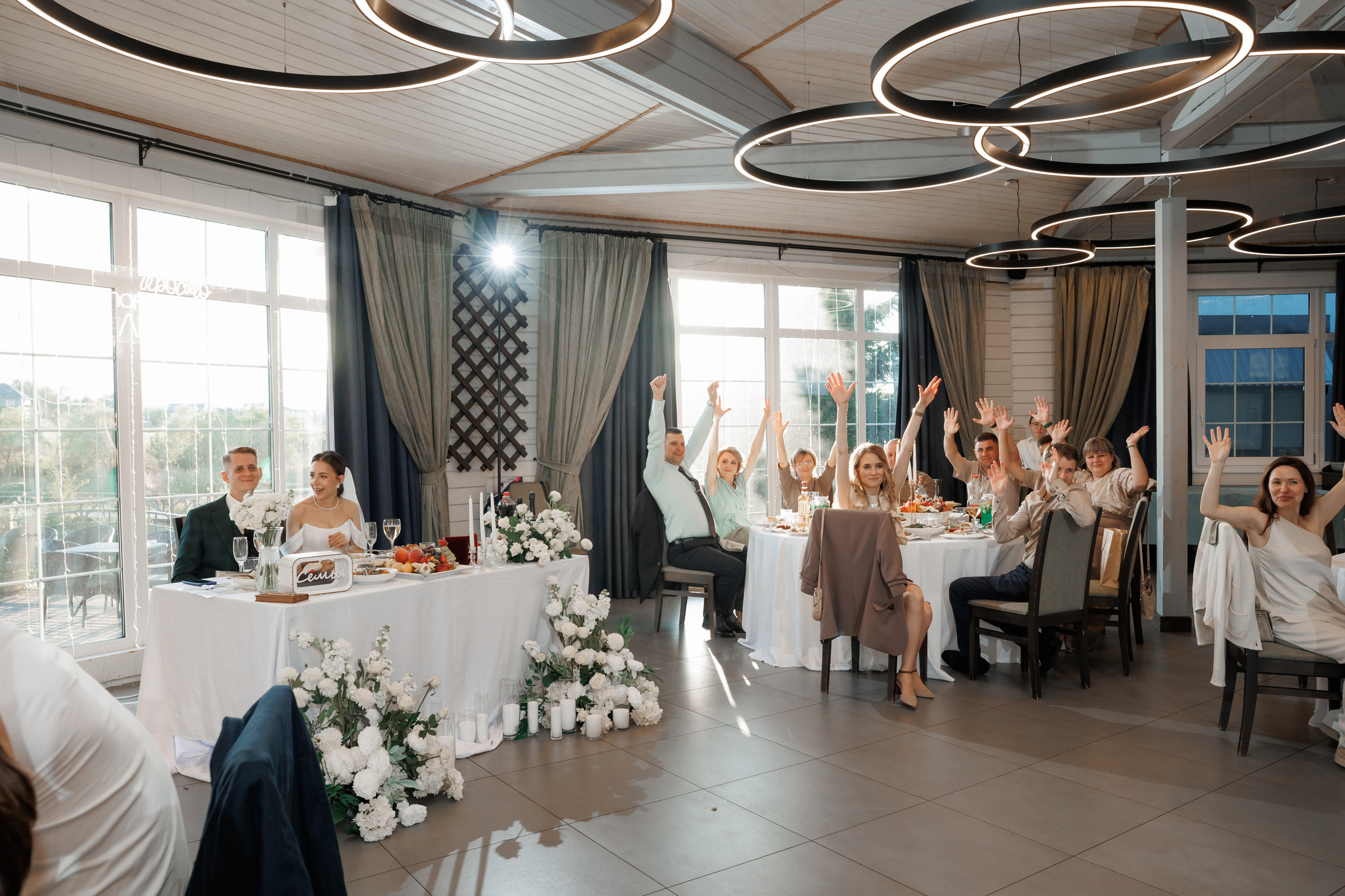 Регистрация в отеле Fish Point, ЗАГС Бутово, прогулка в Остафьево. Свадебный и репортажный фотограф (Москва, Королев и другие)