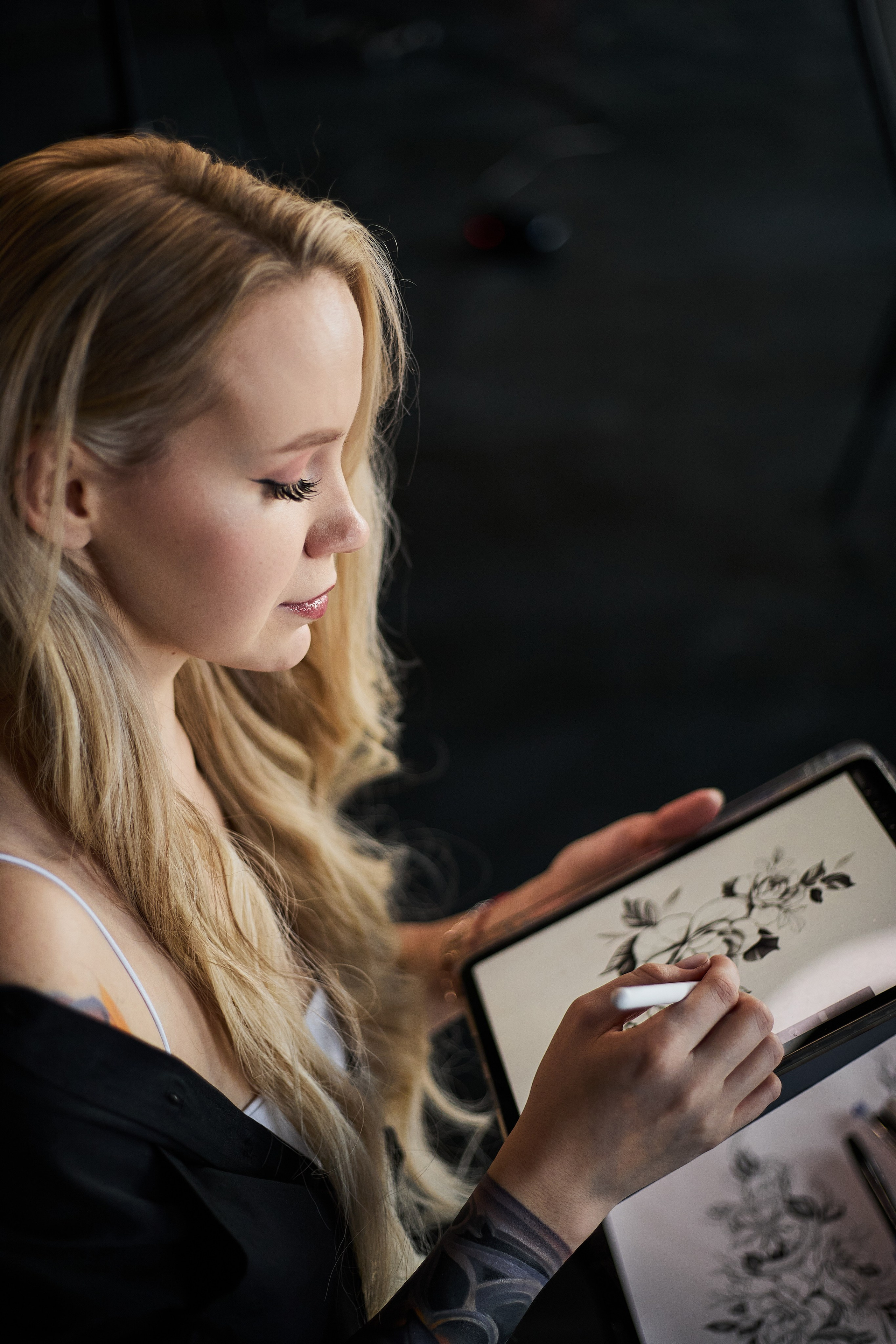 Тату мастер. Репортажный Фотограф Москва Дарья Лунева