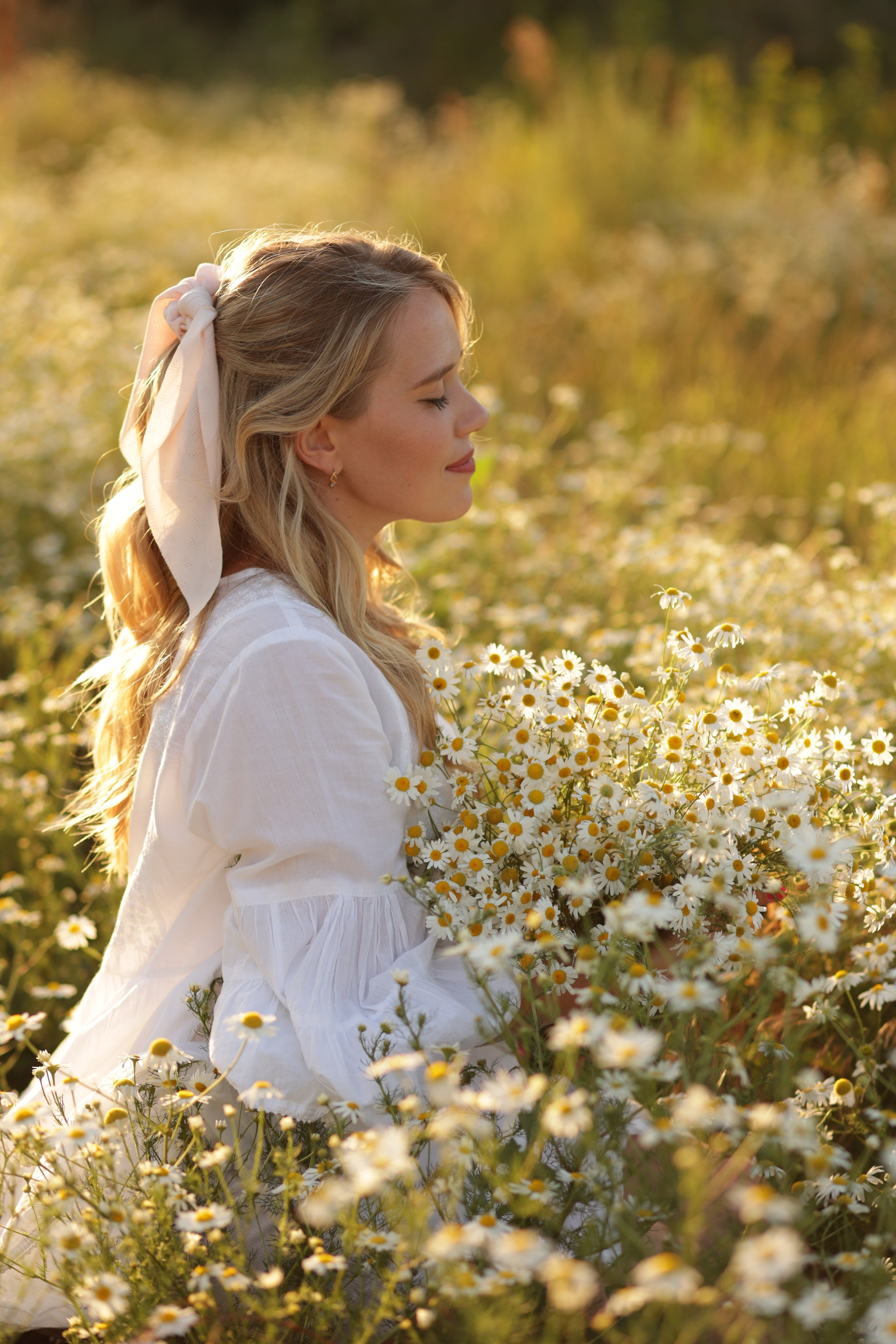 Вика и ромашки. Семейный фотограф в Саратове Юлия Охотникова
