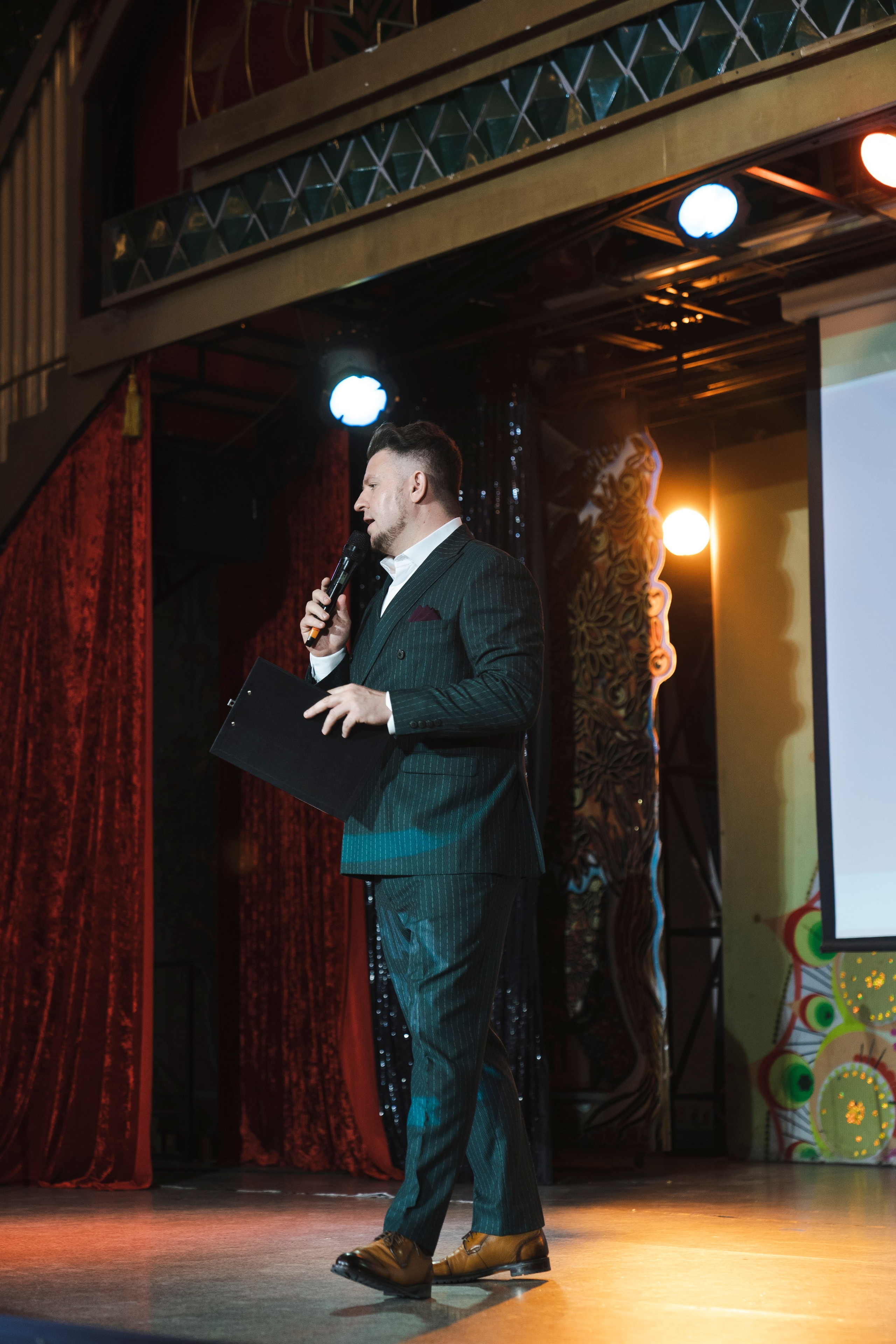 Ресторан Ярь / День рождение QR. Свадебный фотограф в Москве Кристина Чехова