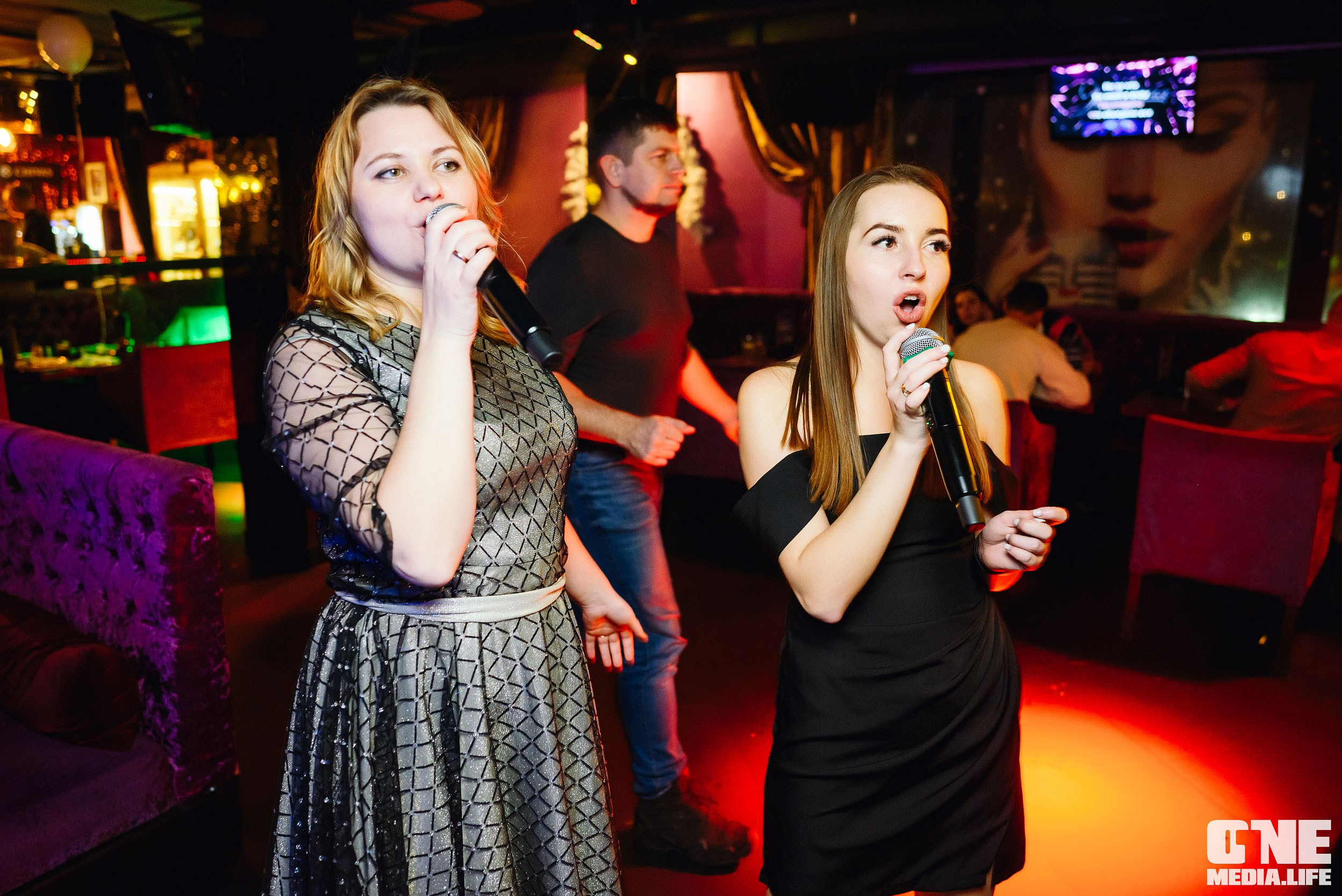 Репортаж из караоке-клуба Эйфория. One Media Life: фоторепортажи, фотоотчеты с мероприятий и заведений