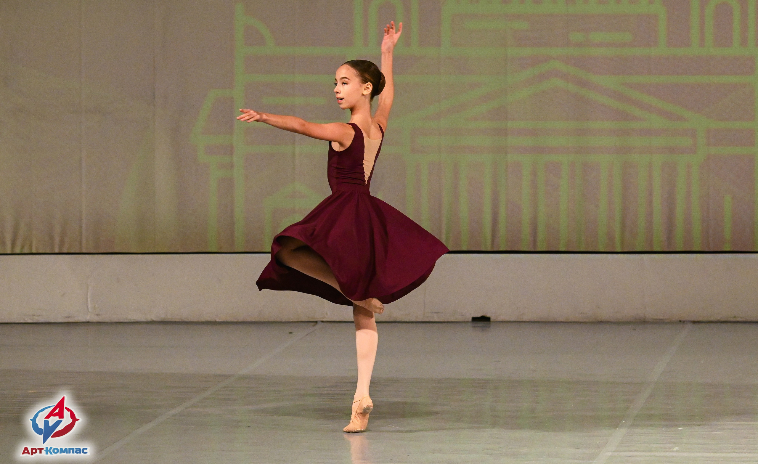 05.10.2025 Всероссийский фестиваль талантов «НЕВСКИЕ ВСТРЕЧИ» г. Санкт-Петербург. Медиастудия Фото Концепт