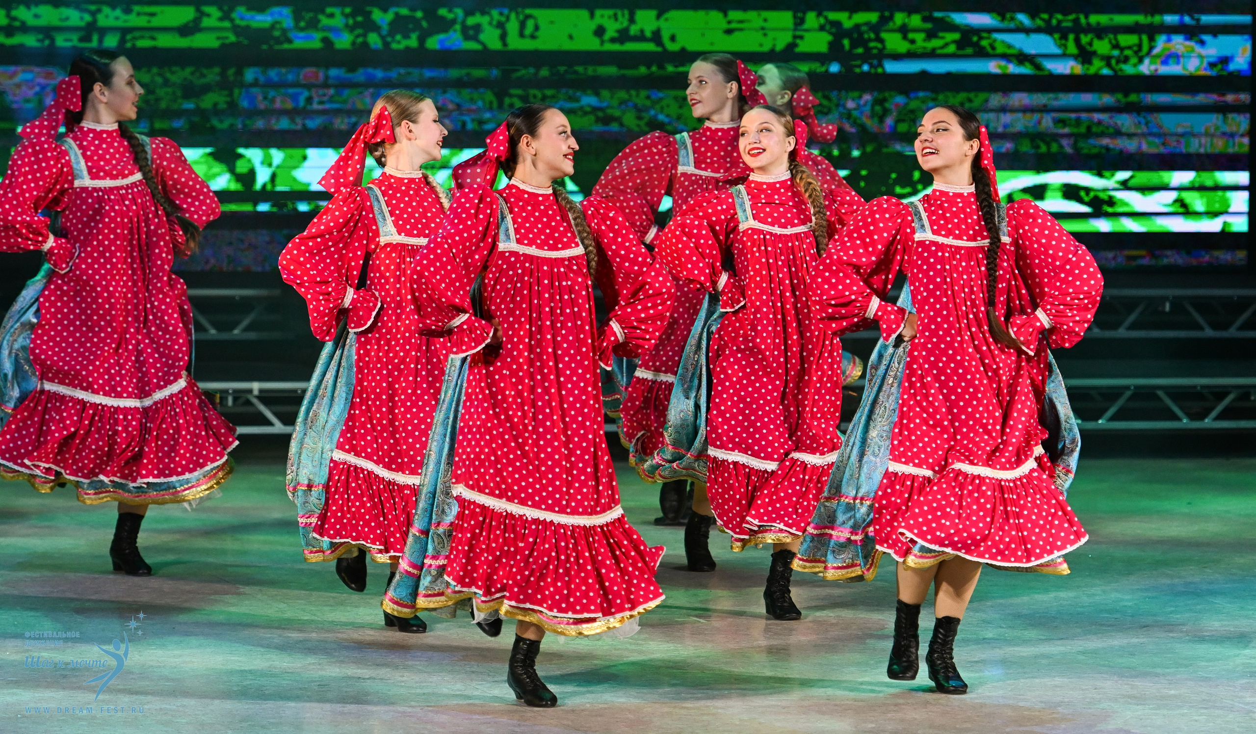 19.10.2024 Фестивальное движение «Шаг к мечте» г. Владимир. Медиастудия Фото Концепт