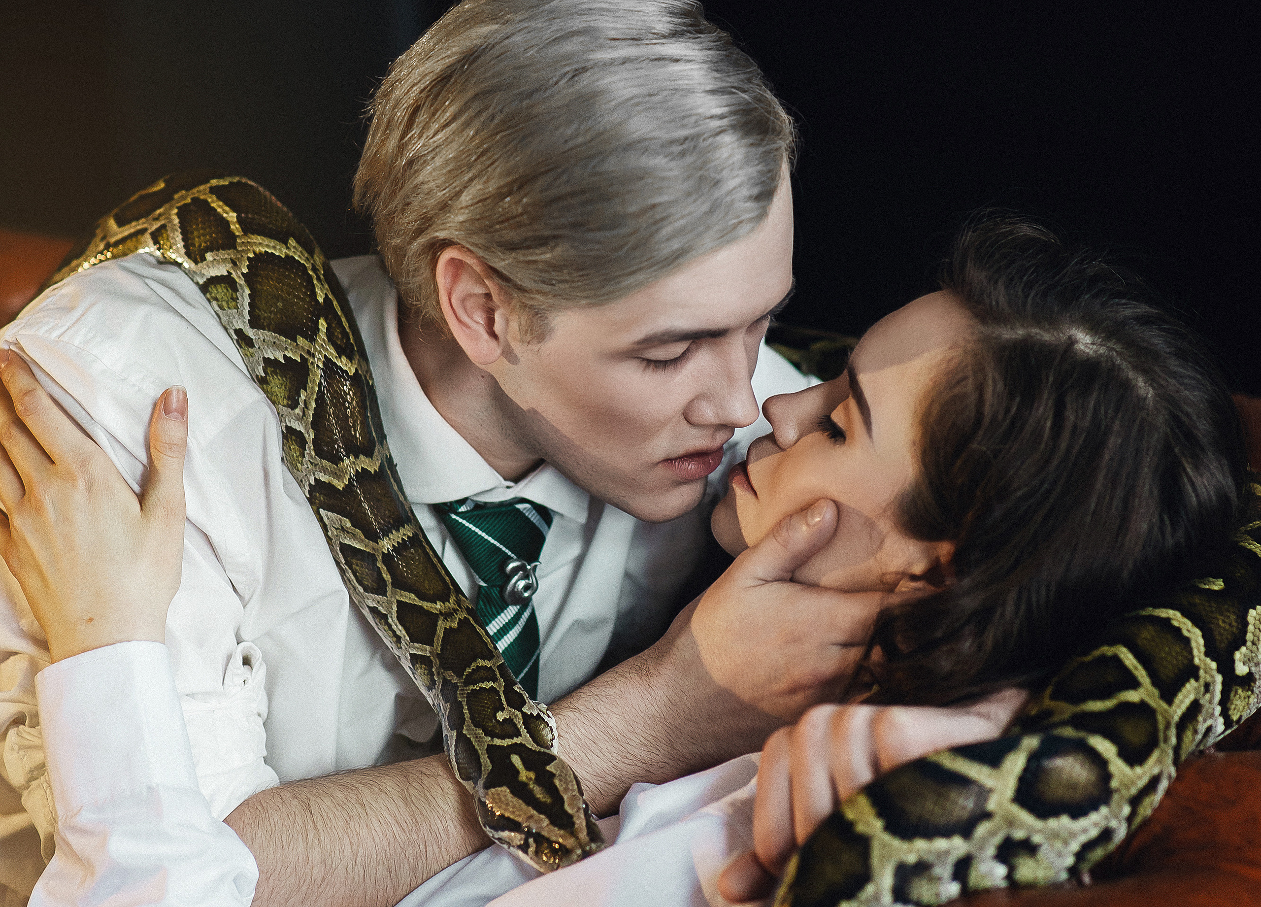 «Драмиона» гостинная факультета Слизерин. Гарри Поттер. Свадебный и портретный фотограф Алина Иванова. Екатеринбург-Москва