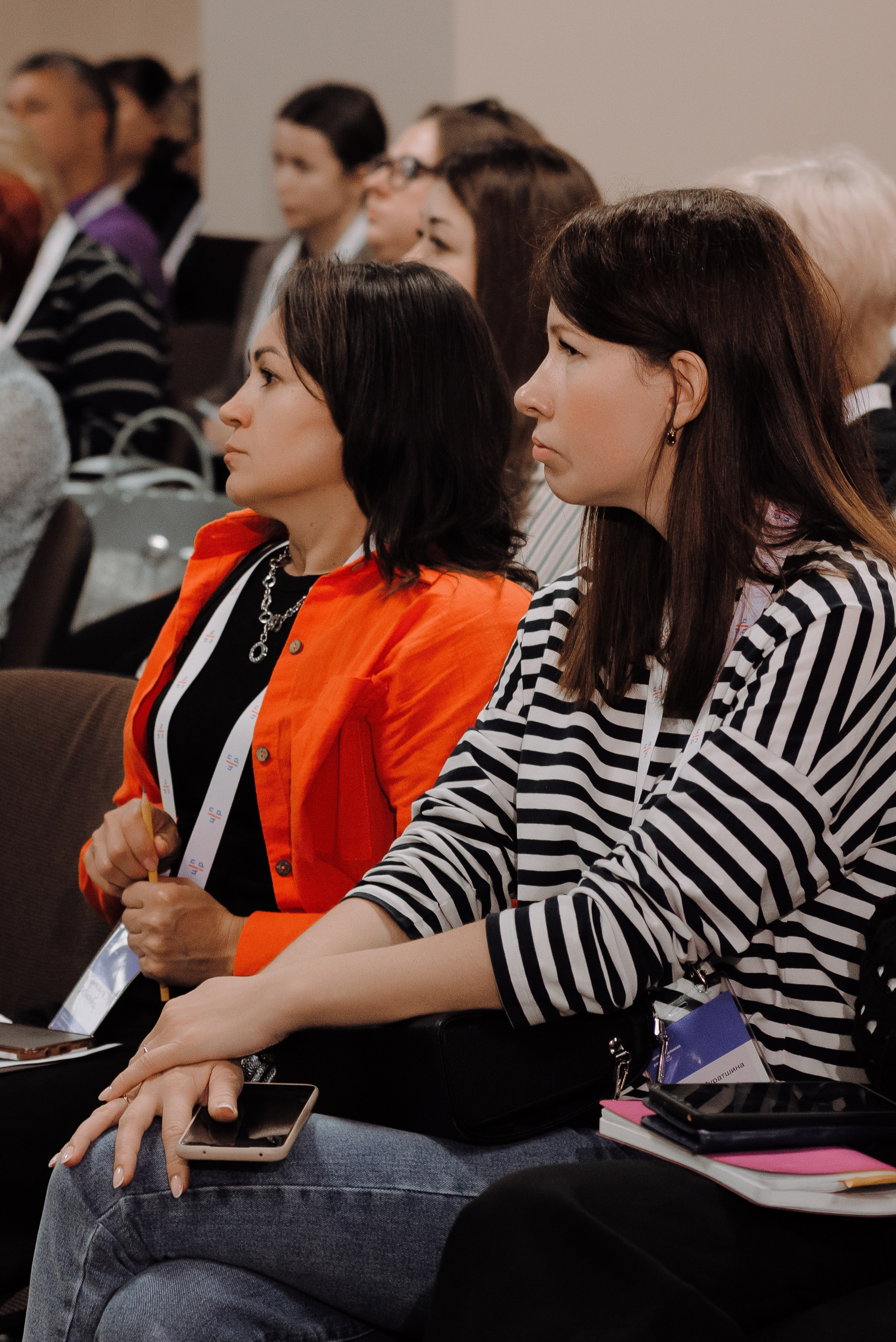 ОБЛАСТНАЯ КОНФЕРЕНЦИЯ «РАЗВИТИЕ ТУРИЗМА В ЧЕЛЯБИНСКОЙ ОБЛАСТИ». Репортажный фотограф Зуев Роман г. Челябинск