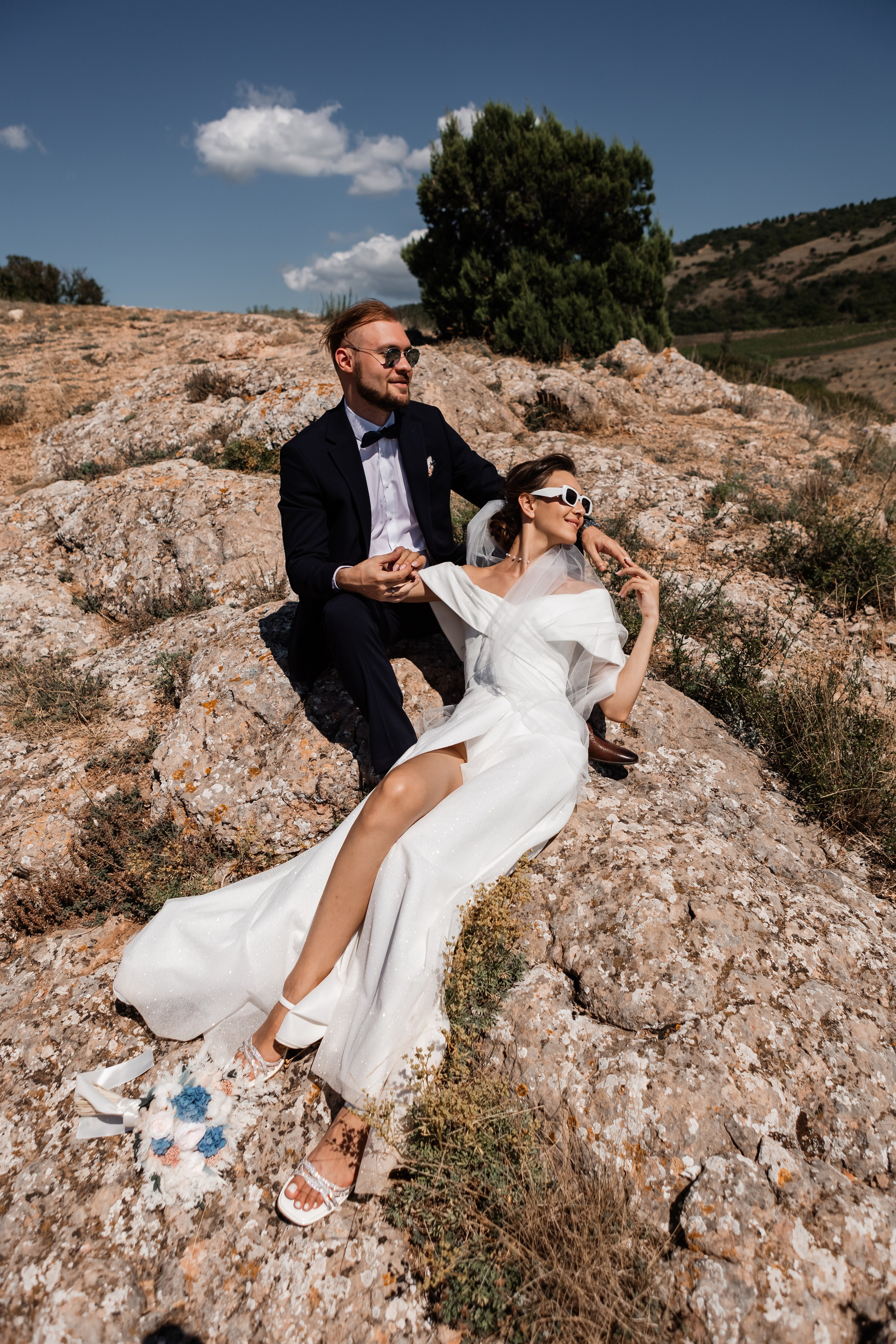 Свадебная съёмка в Балаклаве в крепости Чембало. Свадебный фотограф, фотосъемка в Крыму, Севастополе, Симферополе, Ялте