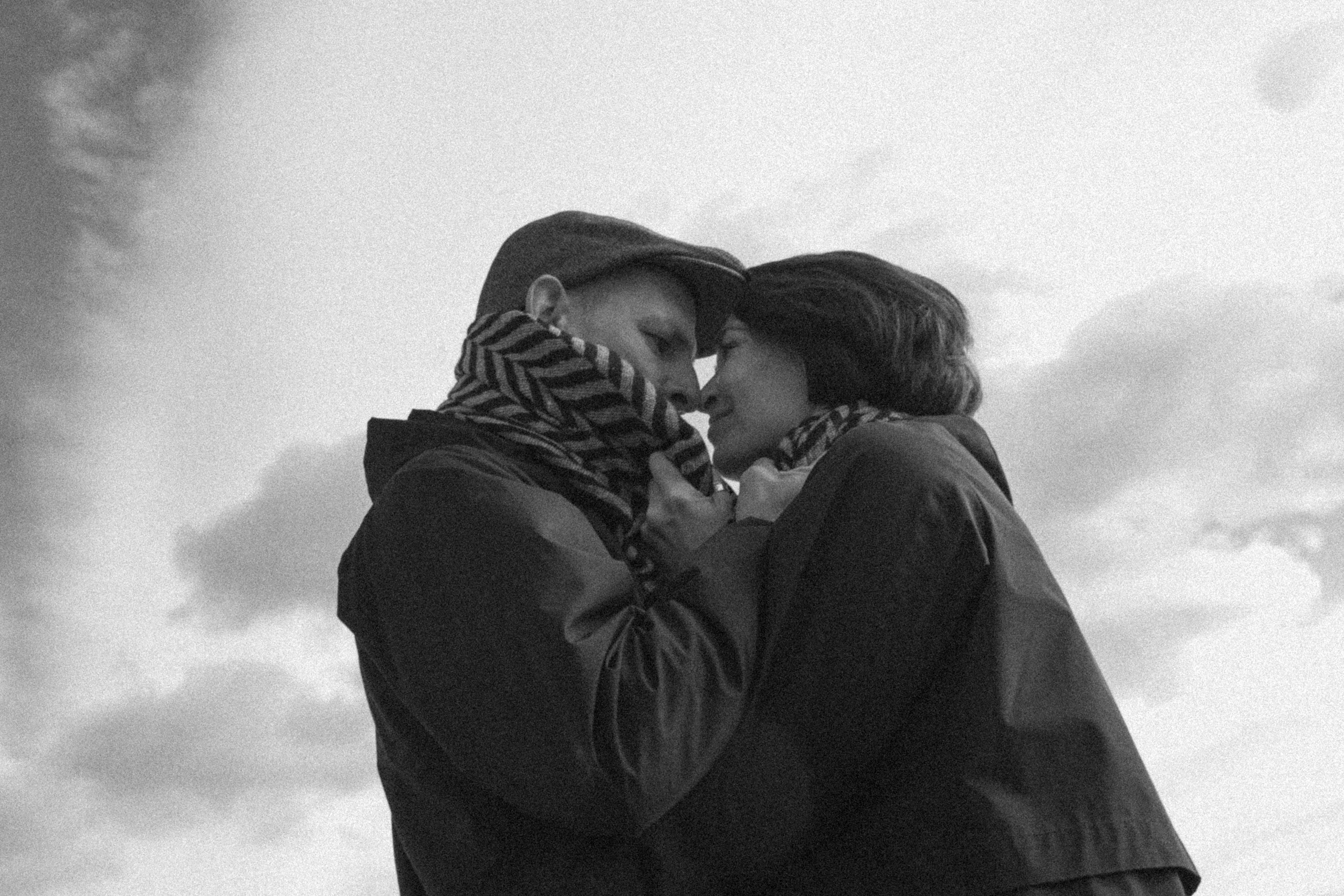 Lovers on the beach-12