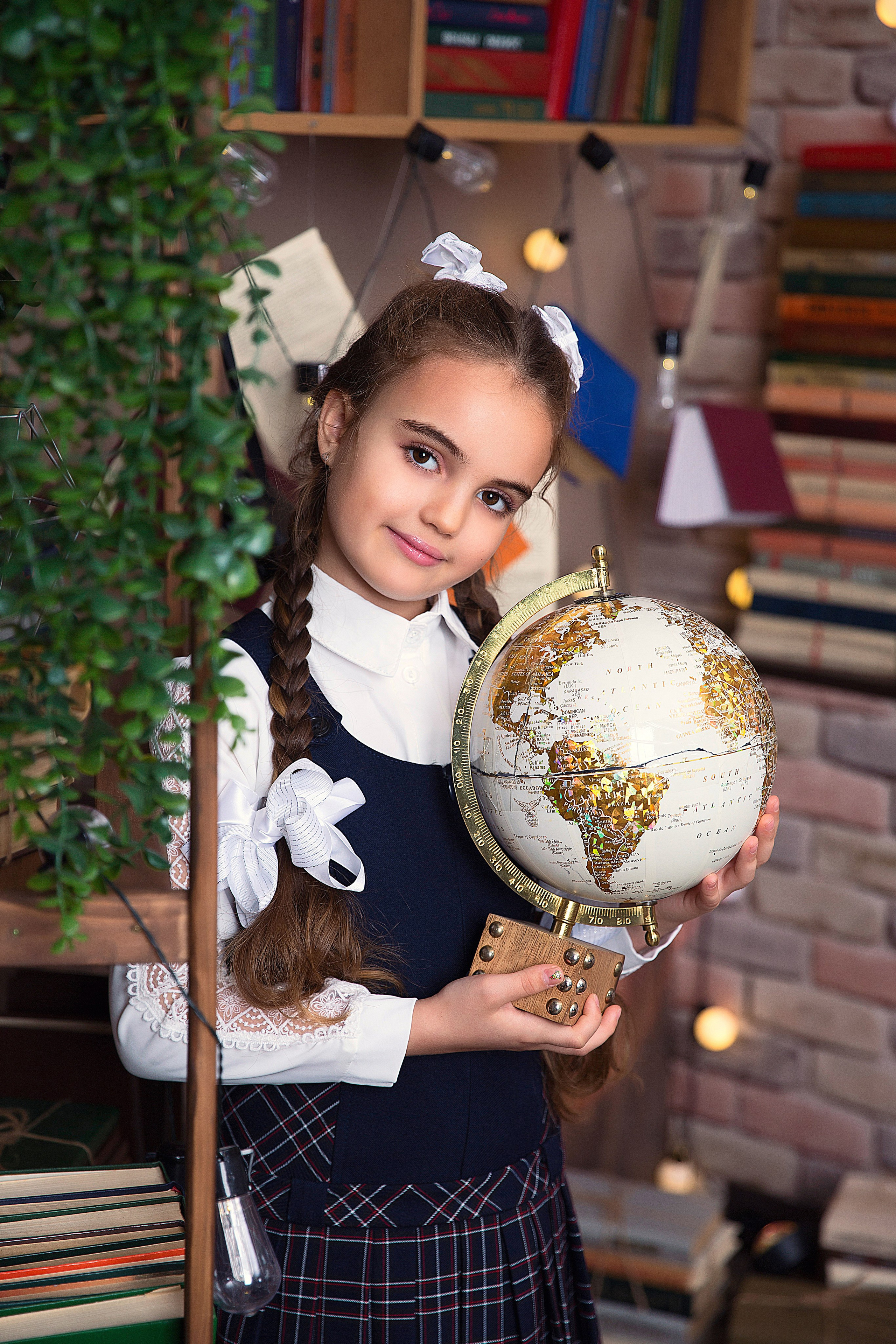 Индивидуальные фотосессии школьников. Детский школьный фотограф в Кемерово Зиновьева Екатерина