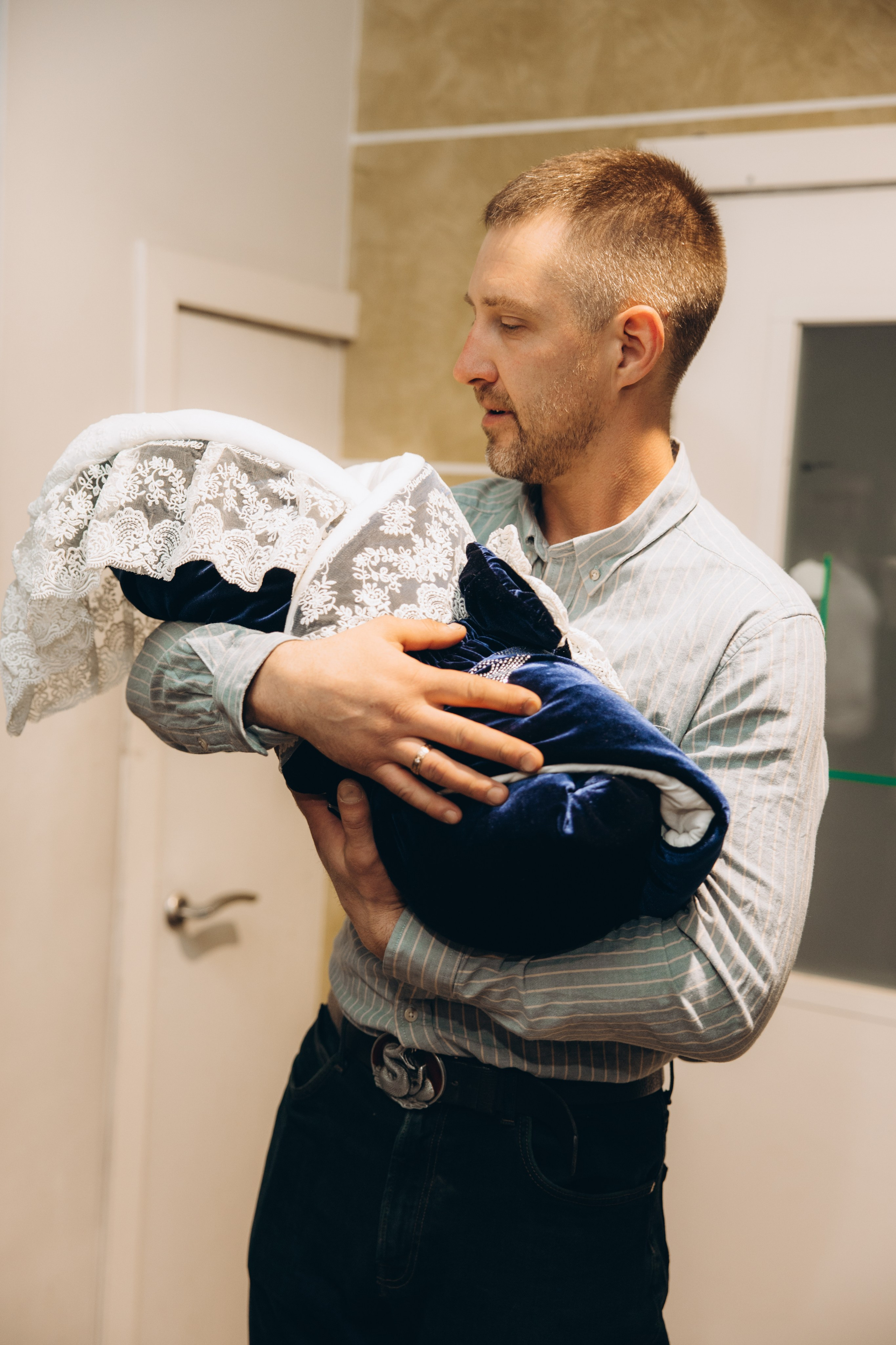 Выписка. Свадебный, семейный фотограф в Иркутске Светлана Макаричева