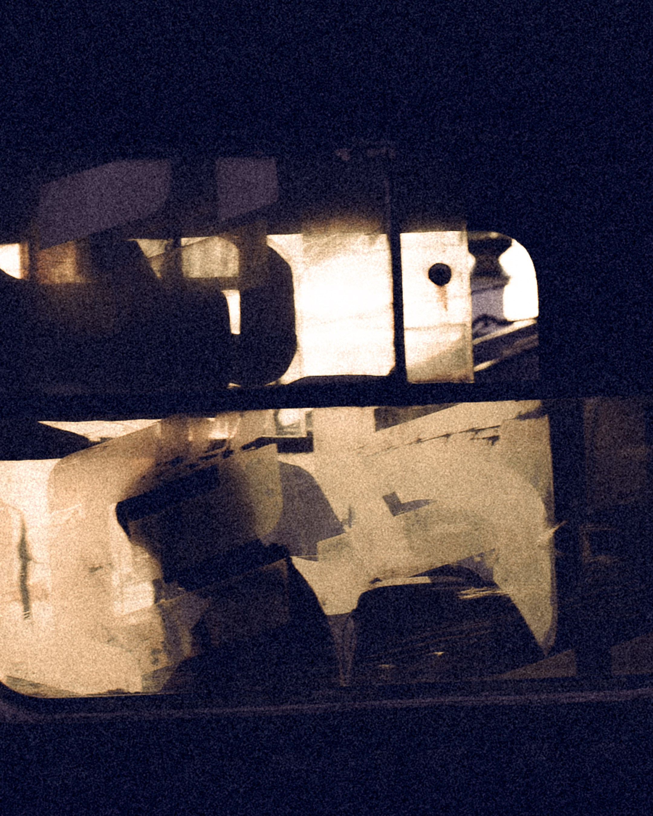 Through the glass (Samara). Photographer in Moscow and Samara Anna Chistiakova