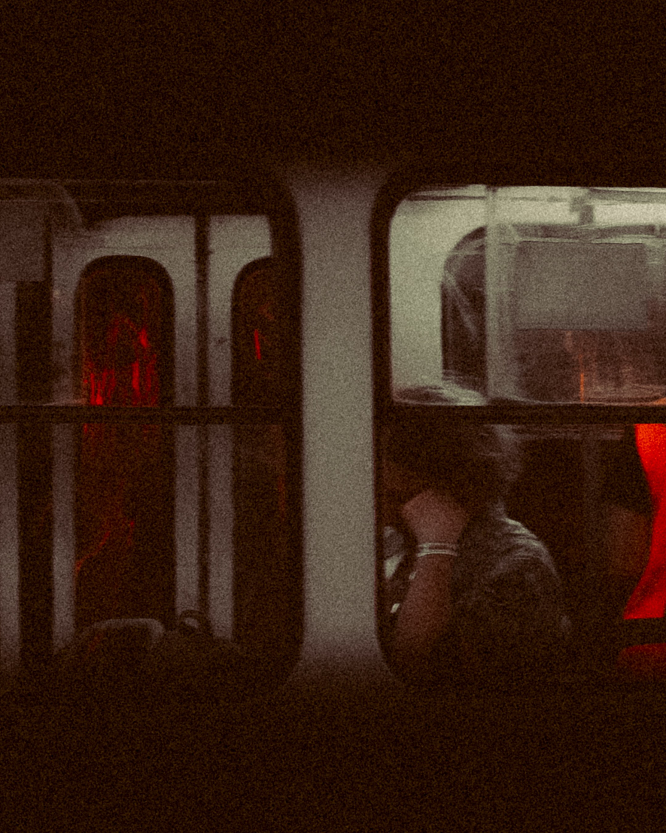 Through the glass (Samara). Photographer in Moscow and Samara Anna Chistiakova