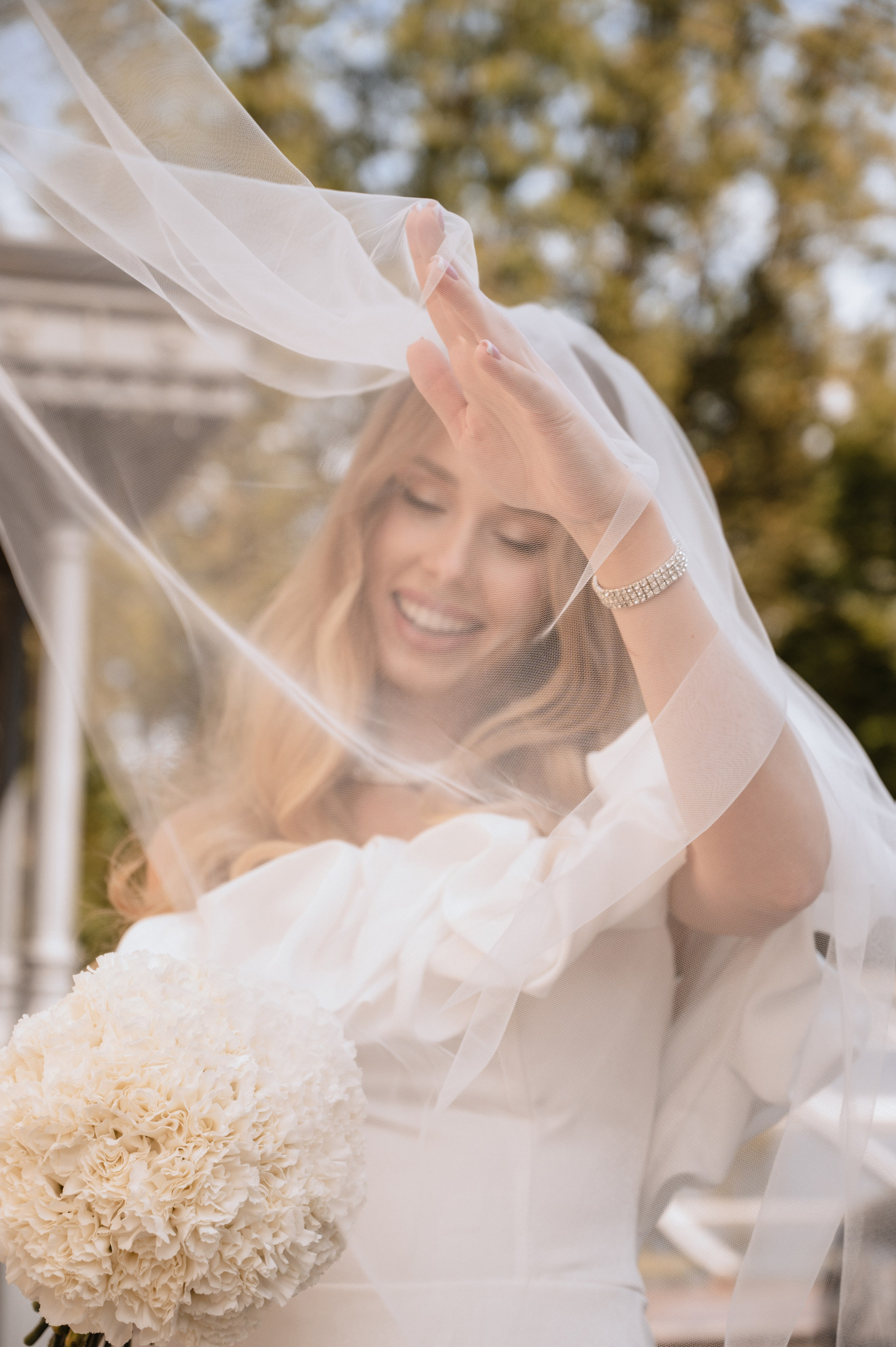 Свадьба. Профессиональный фотограф беременности в СПБ. Стильные фотосессии беременности в стиле минимализм и классическая фотография