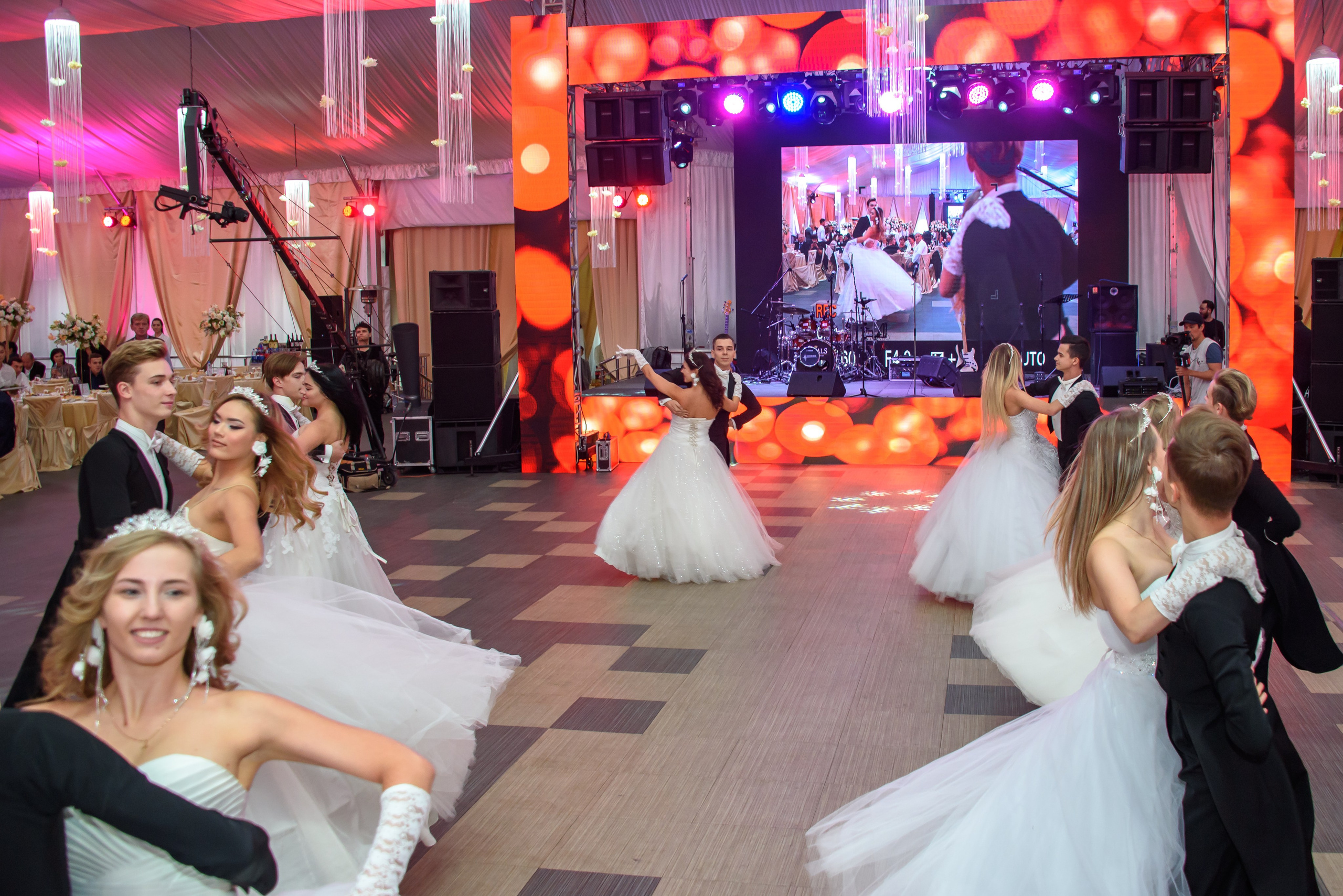 Свадьба. Фотосъёмка. Фотограф Сергей Авдеев-семейный и детский фотограф в Алматы