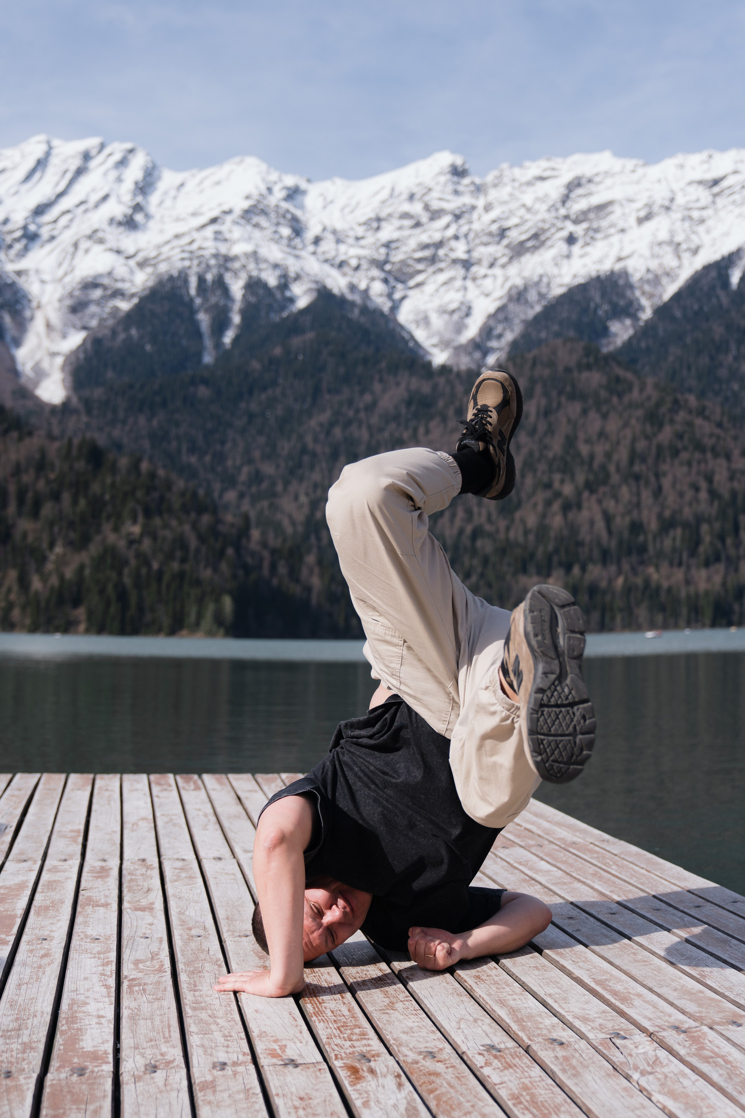 Александр и Наталья — Фототур в Абхазию. Свадебный фотограф в Сочи и Адлере — Фотосессии на море и в горах | Виктор Рогулев