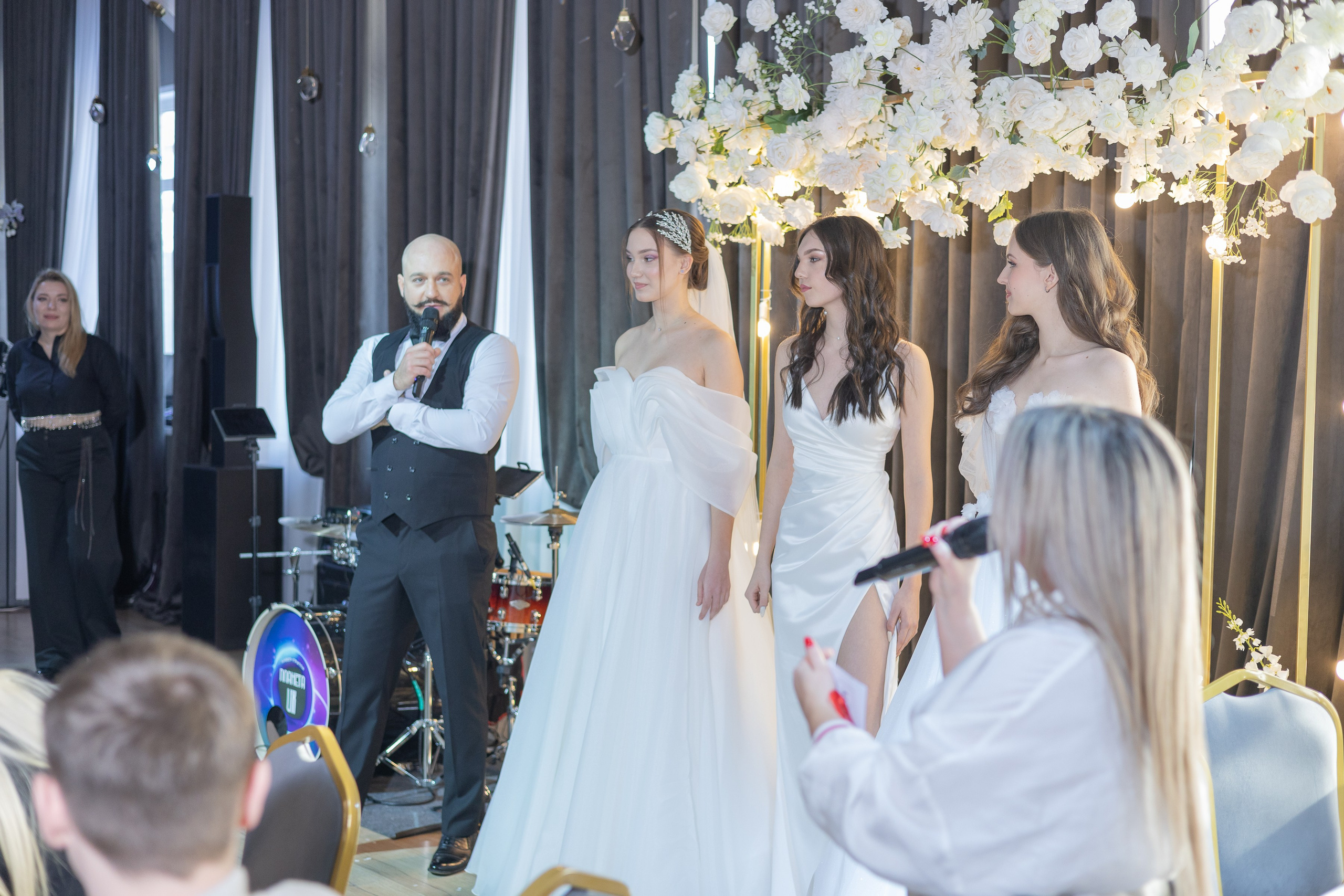 Свадебное чаепитие для молодоженов