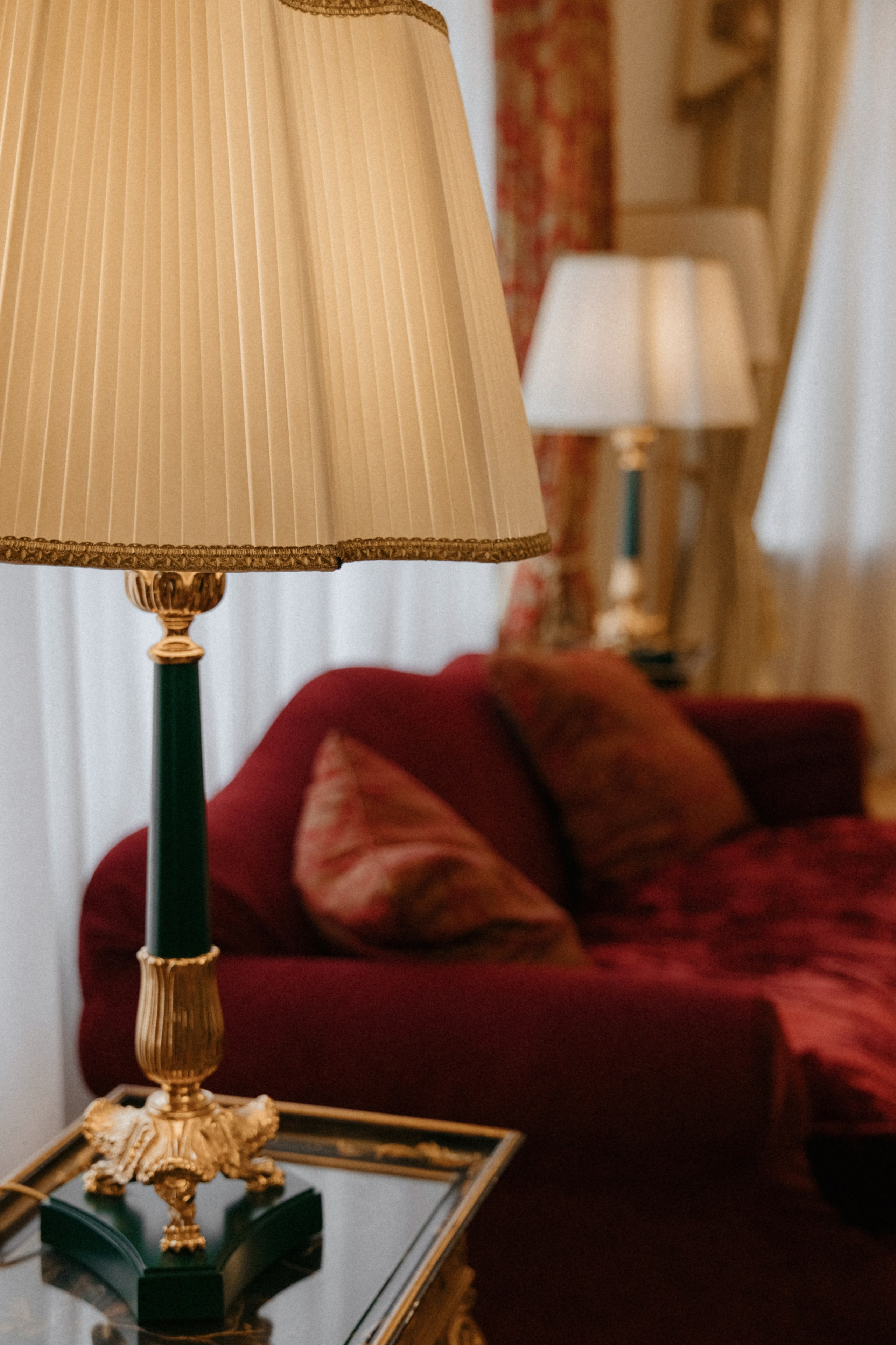 Свадебная фотосъемка в отеле Савой. Свадебный фотограф Москва