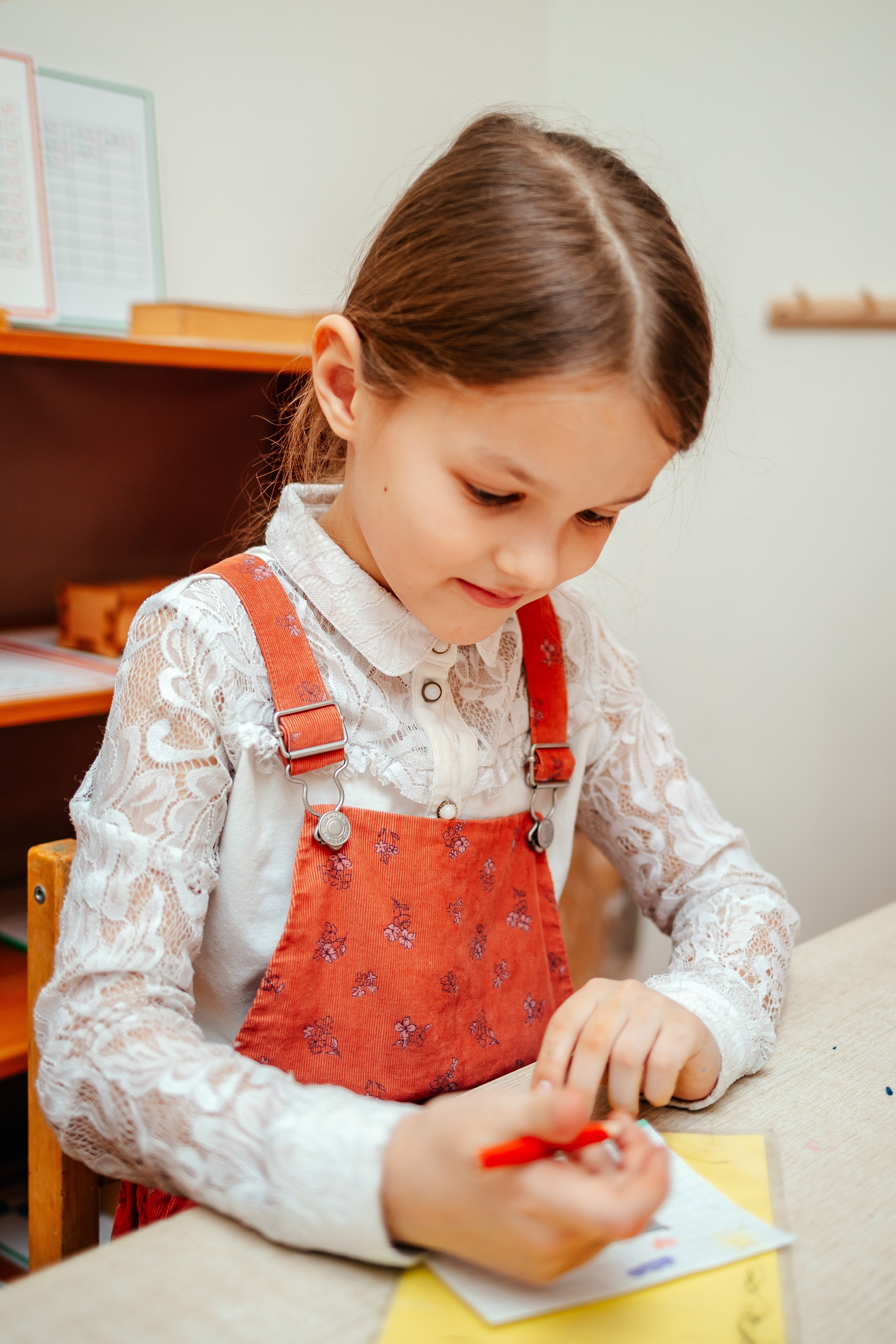 8 марта в Монтессори-саду. Семейный lifestyle фотограф в Санкт-Петербурге Людмила Пахомова