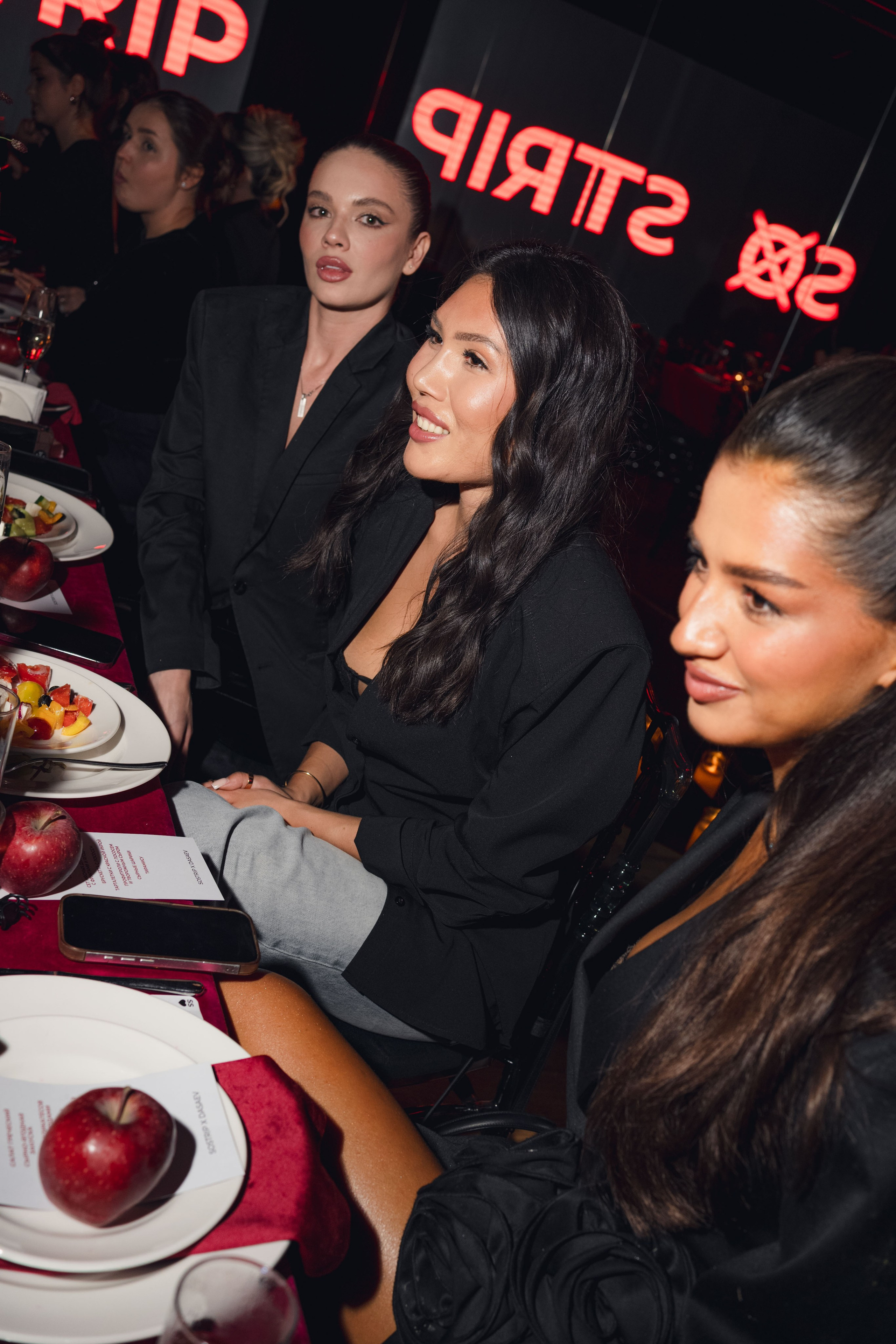 SO STRIP // Открытие студии. Репортажный фотограф в Казани Виктория Трунова