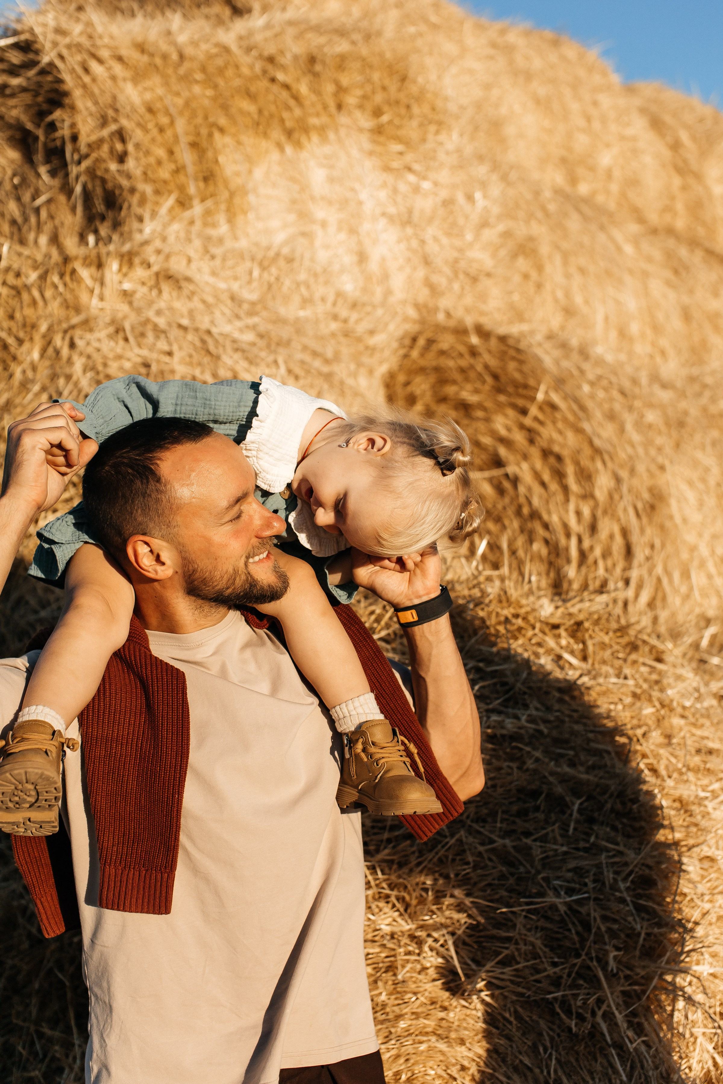 Артем Настя и Николь. Семейный фотограф в Волгодонске Краченцева Анна
