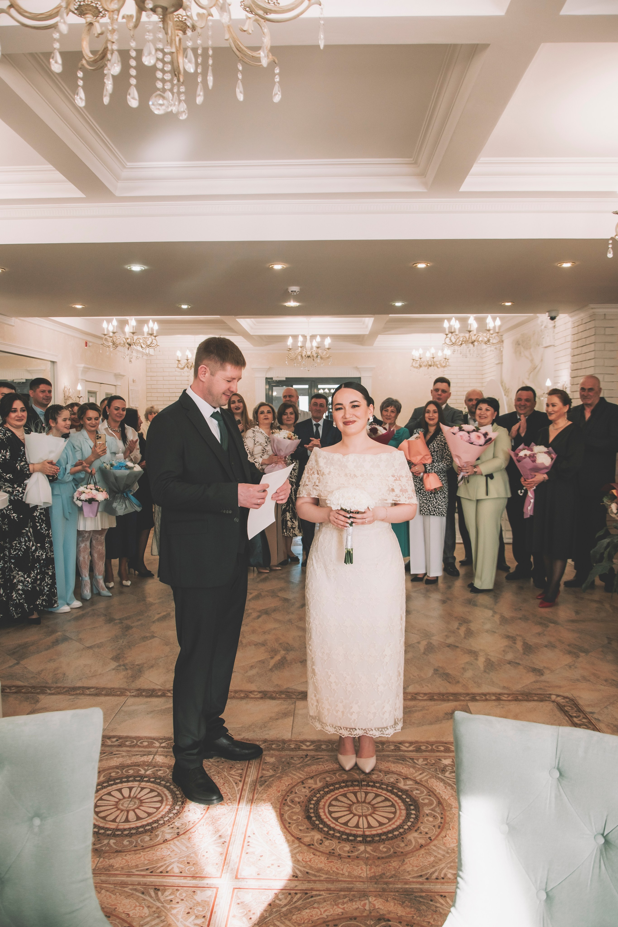 26.04.2025 (Фотосессия, роспись в Онии + фото с банкета). Семейный и свадебный фотограф Губкинский и Ставрополь