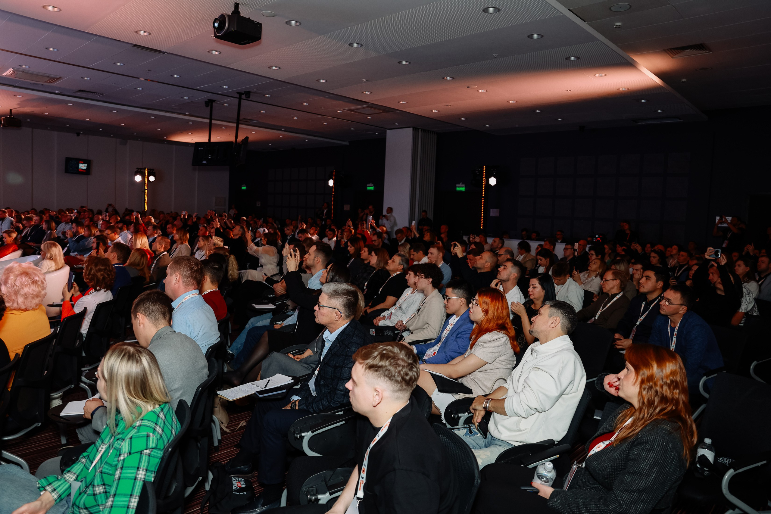 BUSNESS STANDUP с Оскаром Хартманном. Фотограф Юлия Мальцева