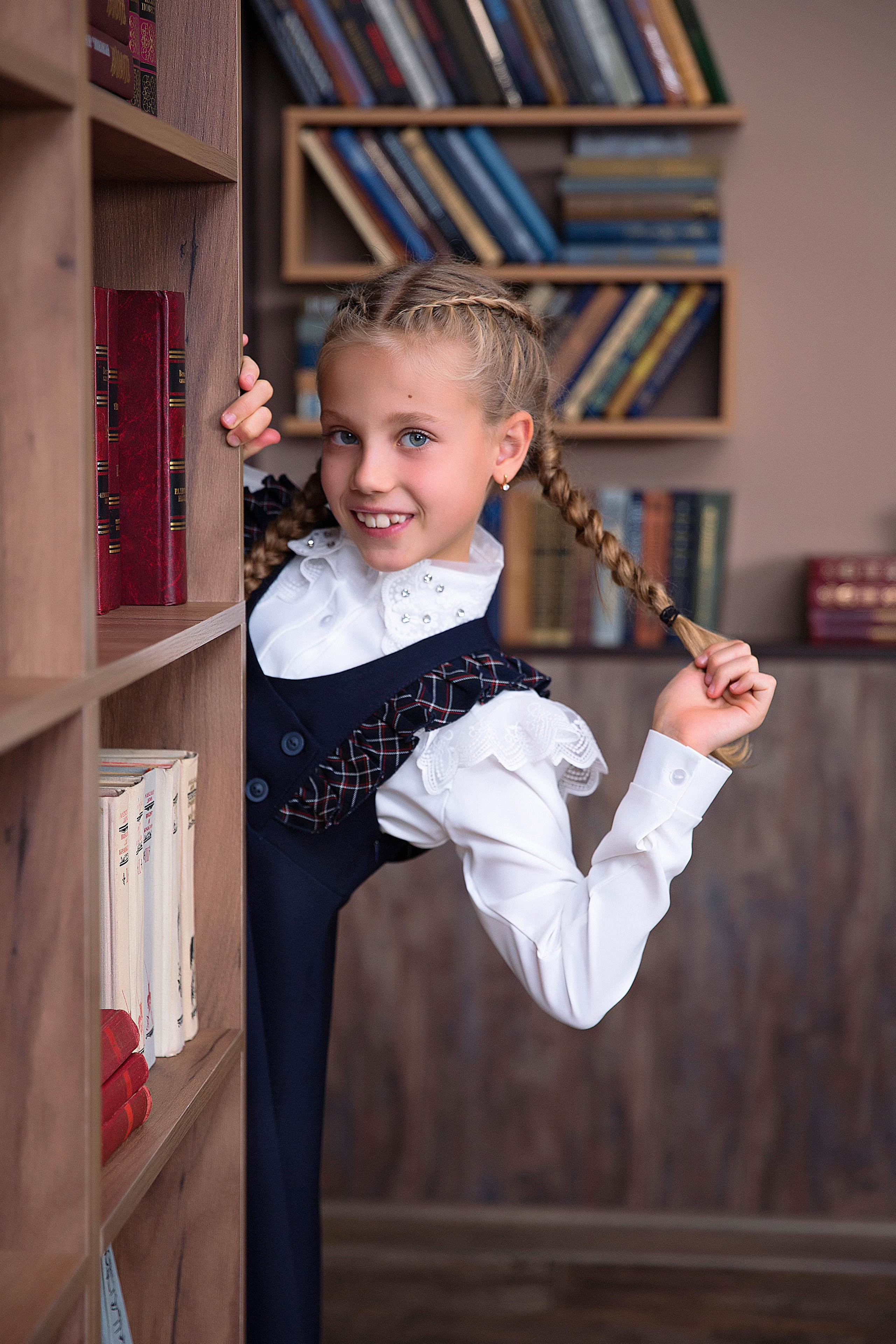 Индивидуальные фотосессии школьников. Детский школьный фотограф в Кемерово Зиновьева Екатерина