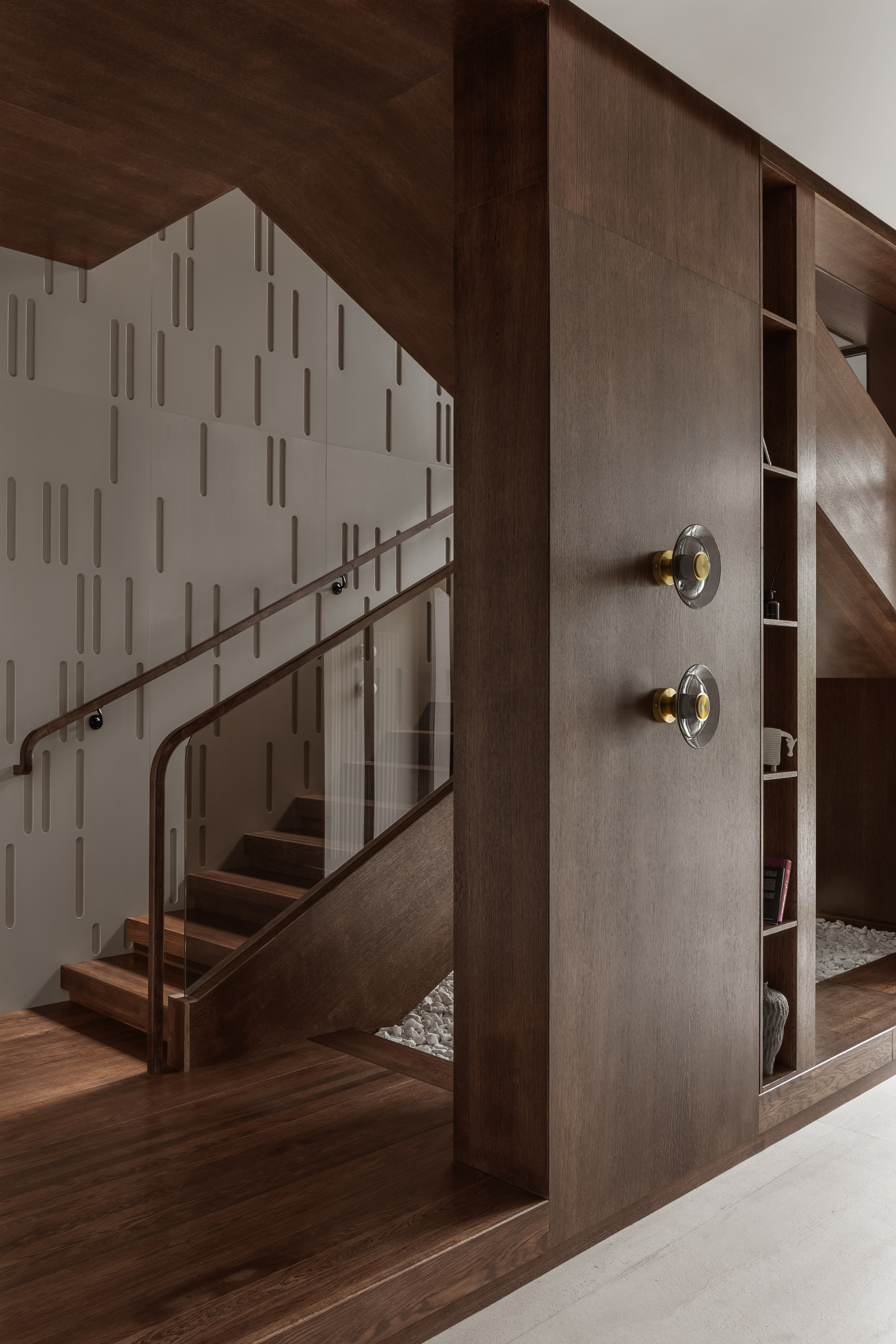 Шарафат Дуйсенбинова — Akbulak Riviera. Roman Yakunin — interior photographer in Almaty, Kazakhstan