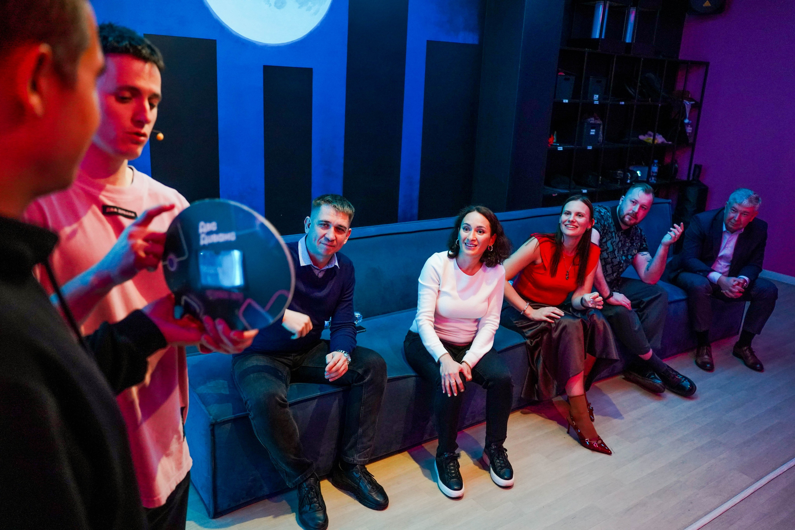 ДВА ДИВАНА ШОУ (ВЗРОСЛОЕ). Портфолио