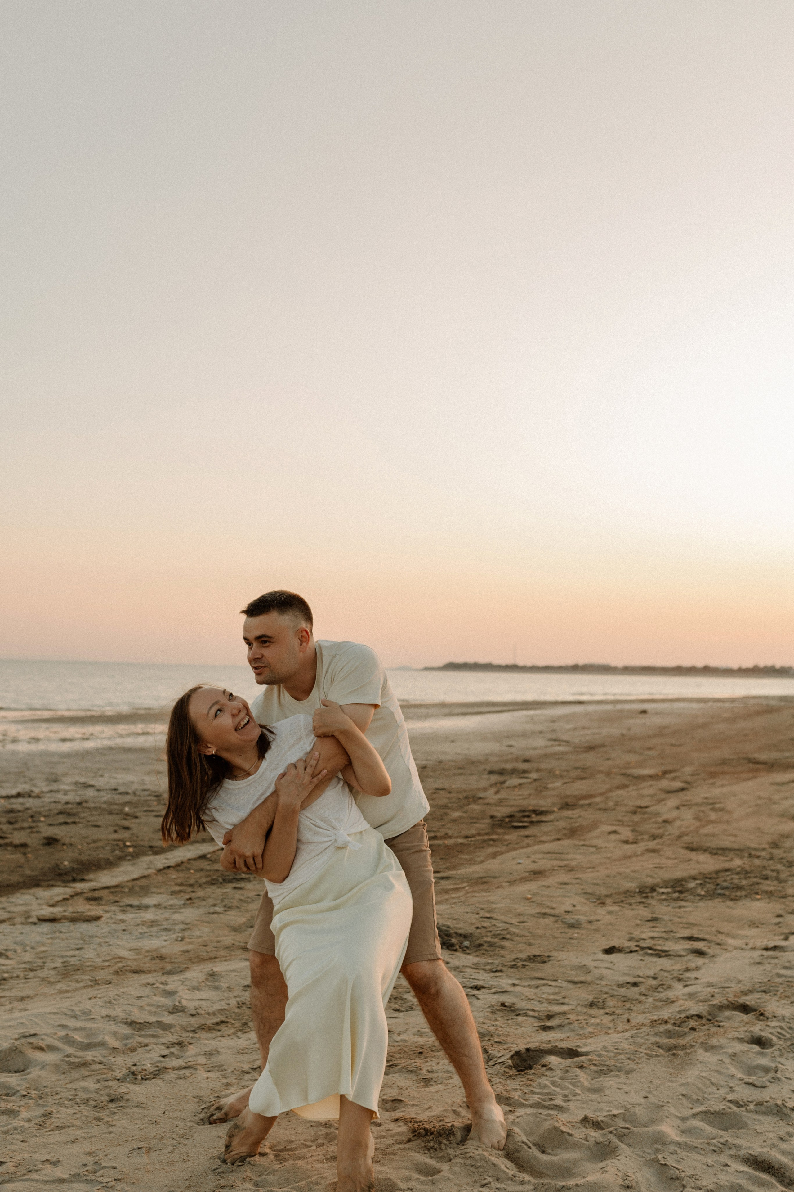 Трое у реки, не считая фотографа. Семейный фотограф в Краснодаре Яна Морева