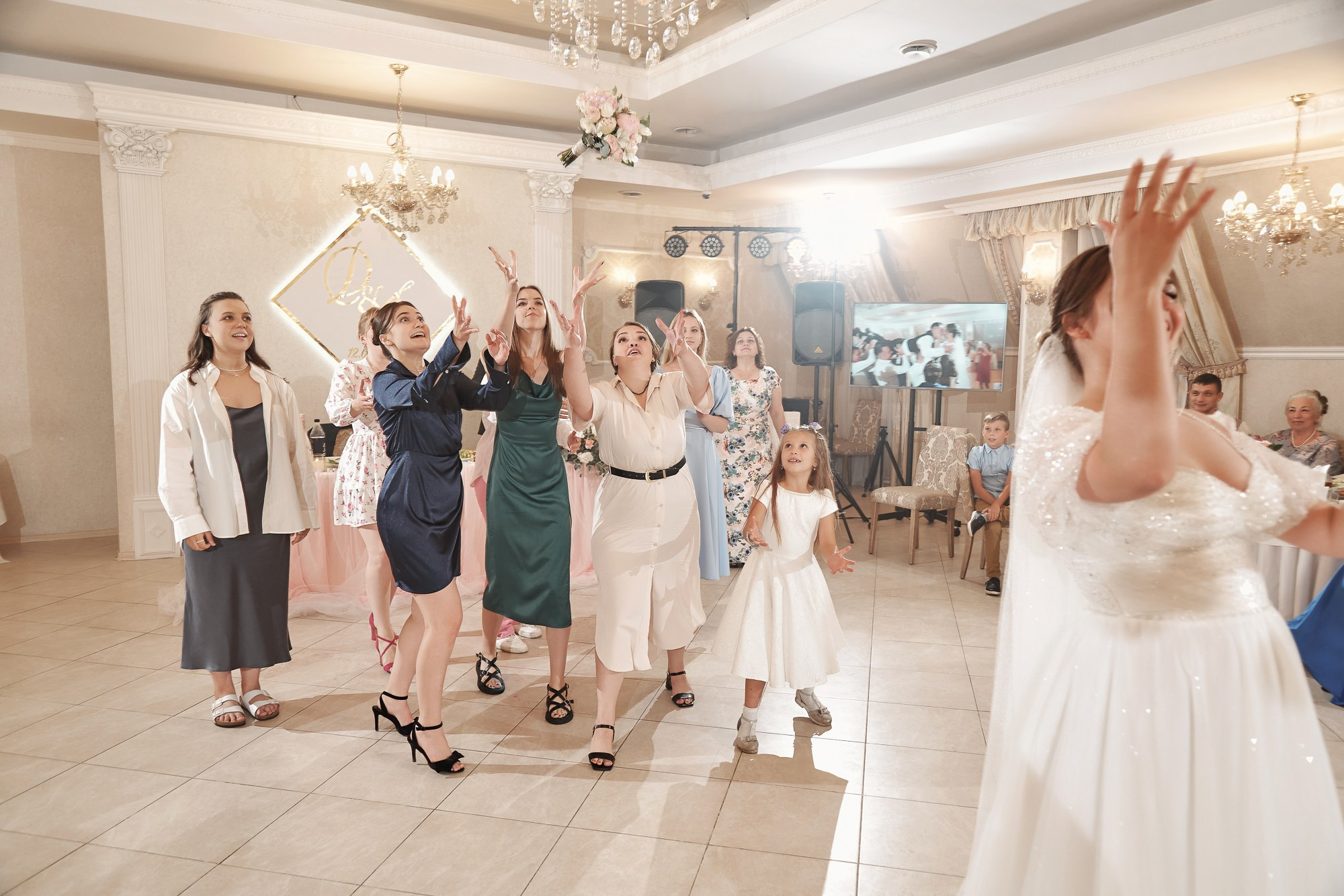 Денис и Екатерина. Свадебный фотограф в Барнауле Дмитрий Медведев